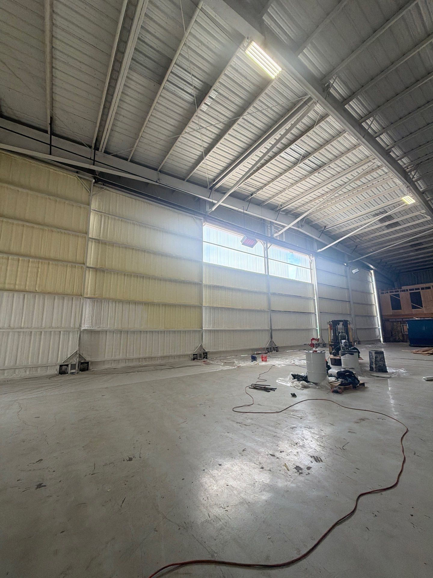 20,000 SF Airplane Hangar  by Apex Insulation Solutions