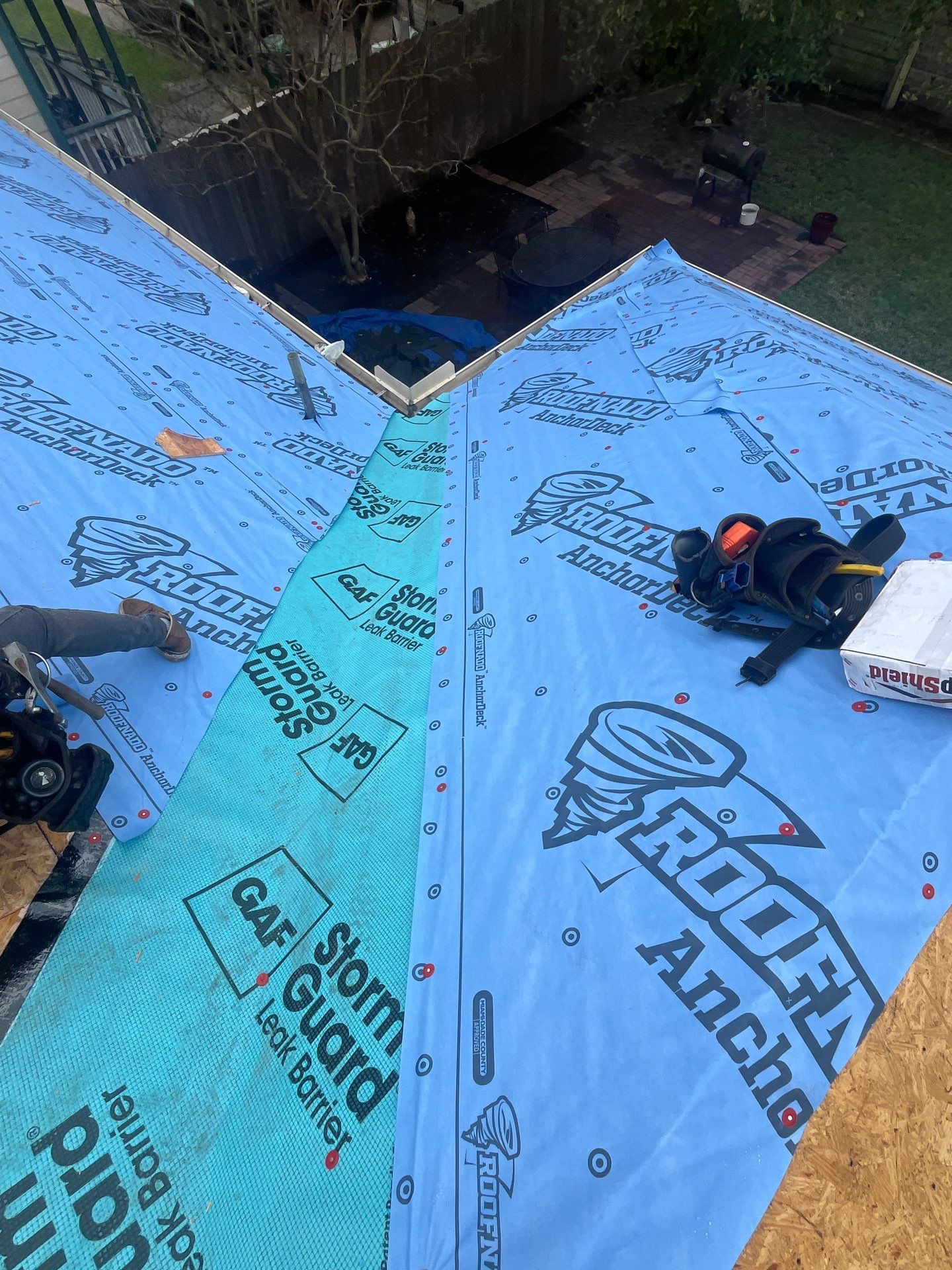 Residential Roofing Installation using GAF Timberline HDZ (Shakewood) by WABO Roofing Systems 