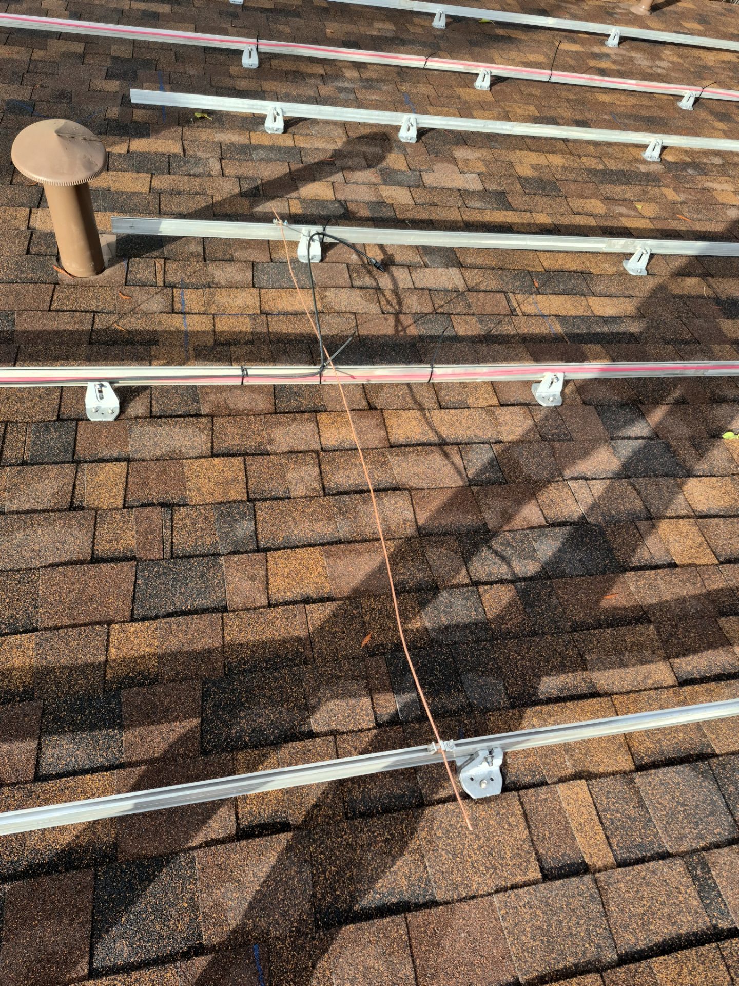 Roberts 12.15KW Solar sytem with 13.5KW storage and SPAN smart panel. by Trojan Solar