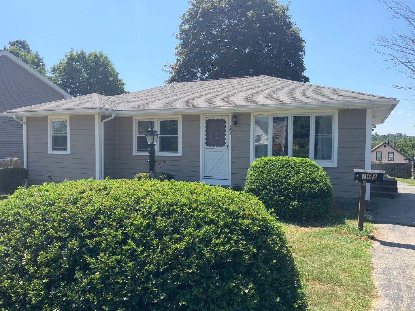 Siding Installation using Everlast Composite Siding by UBrothers Construction