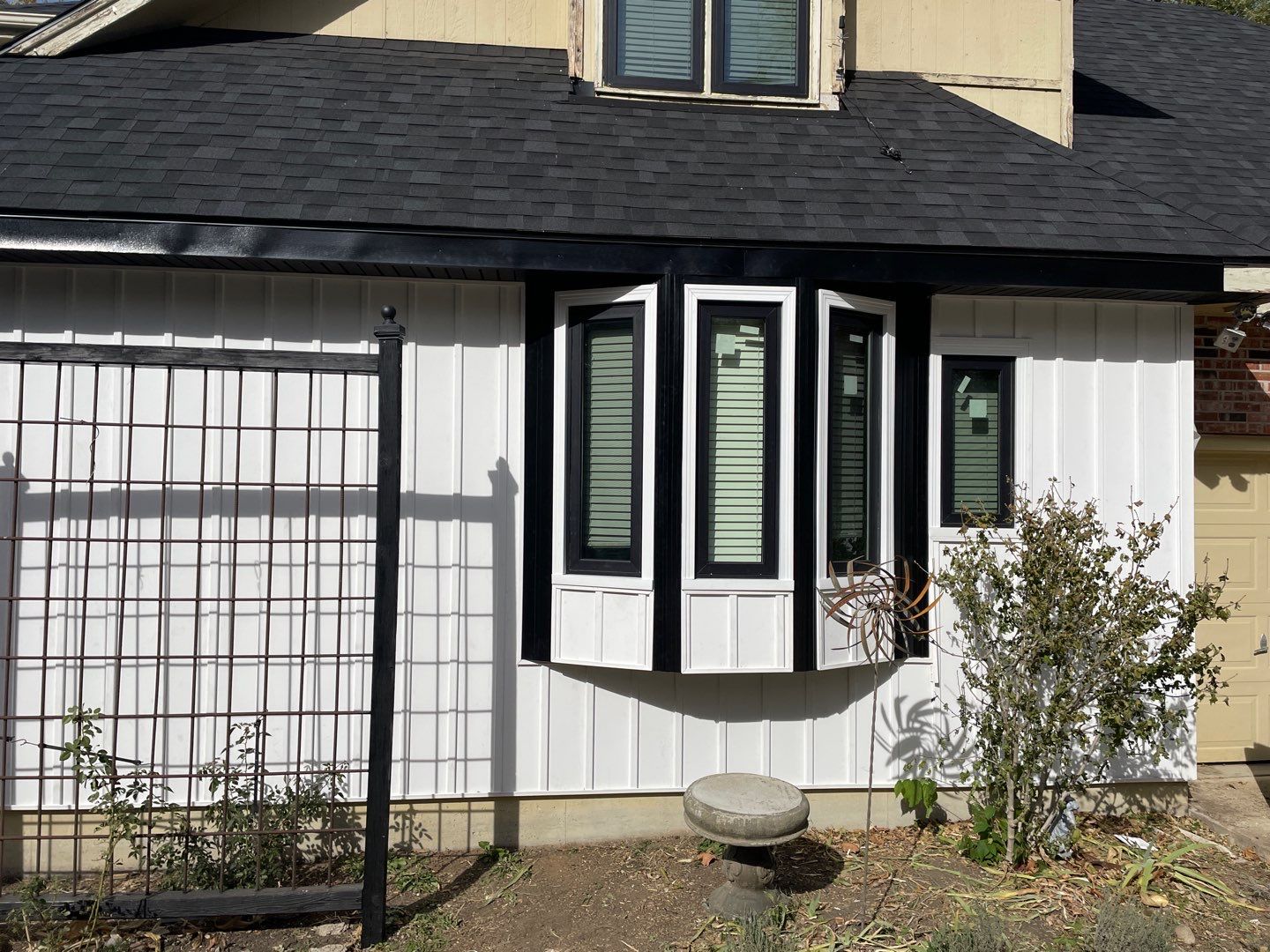 Complete Home Makeover  by EEC  Windows, Siding & Roofing 