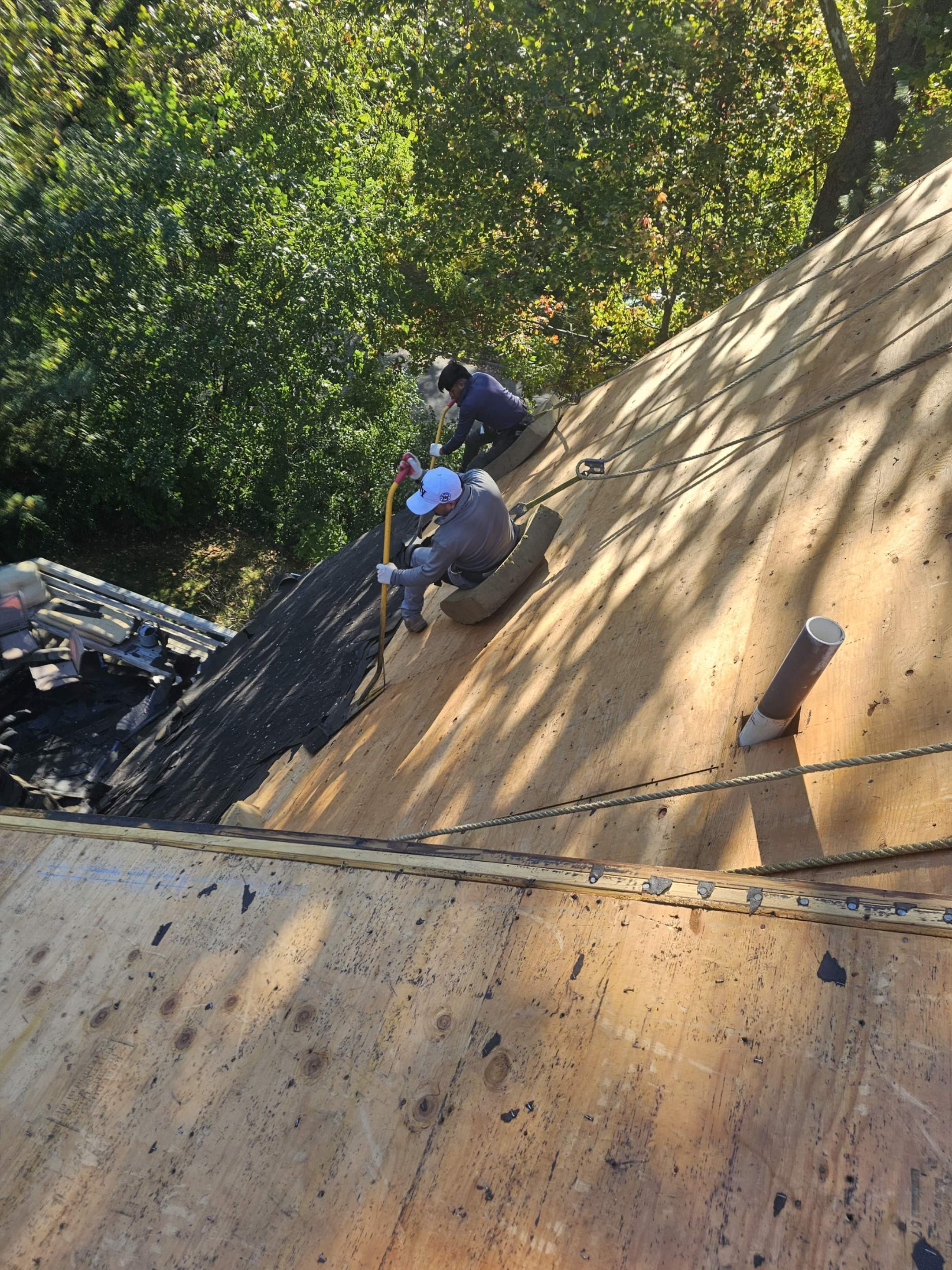  Full Roof Replacement in Connecticut – Owens Corning Duration, Brownwood with Premium Deck Sealing by JOHNNYS PRO