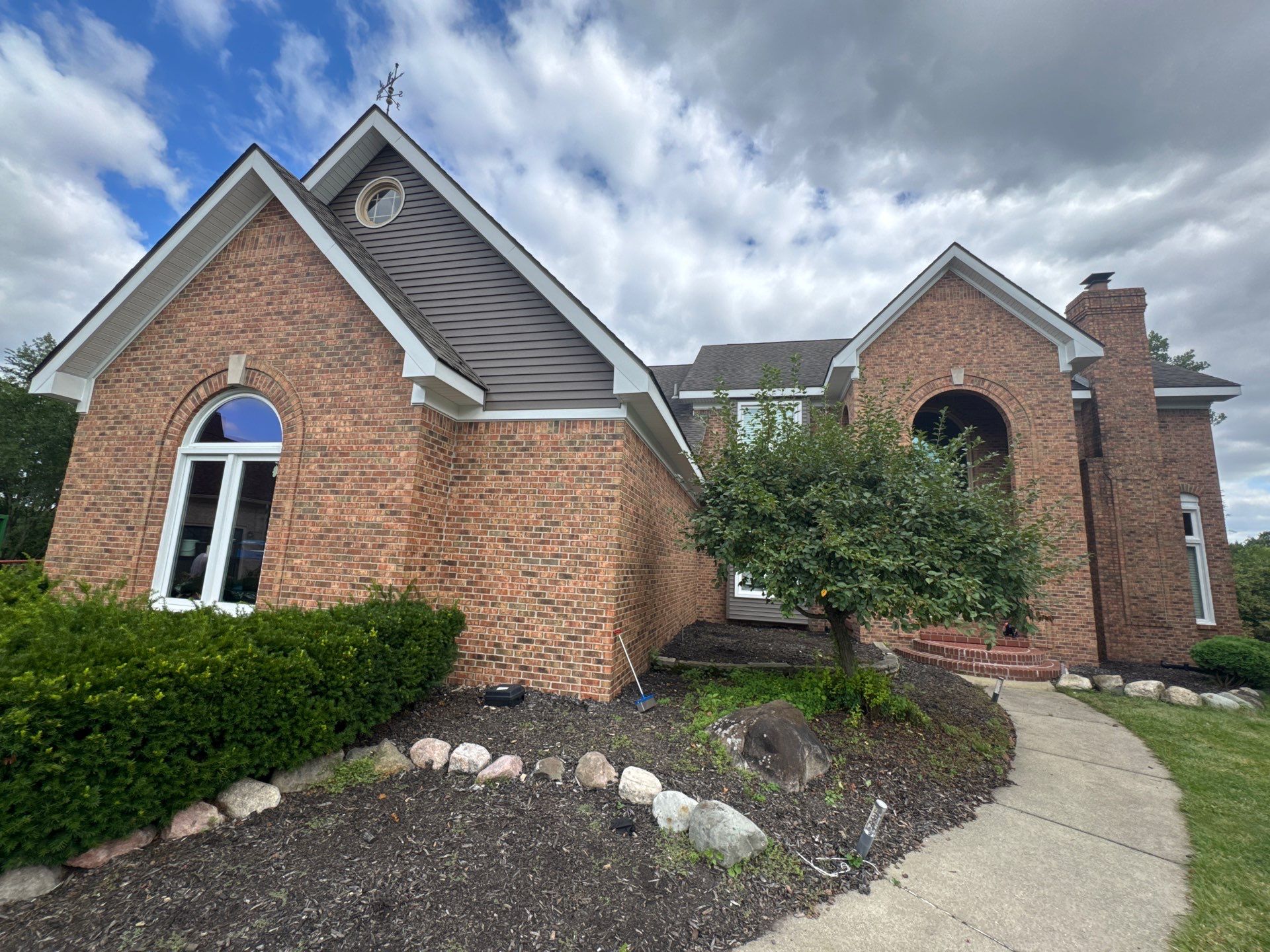Siding Replacement using Alside Odyssey D4" Flagship Brown by 180 Contractors