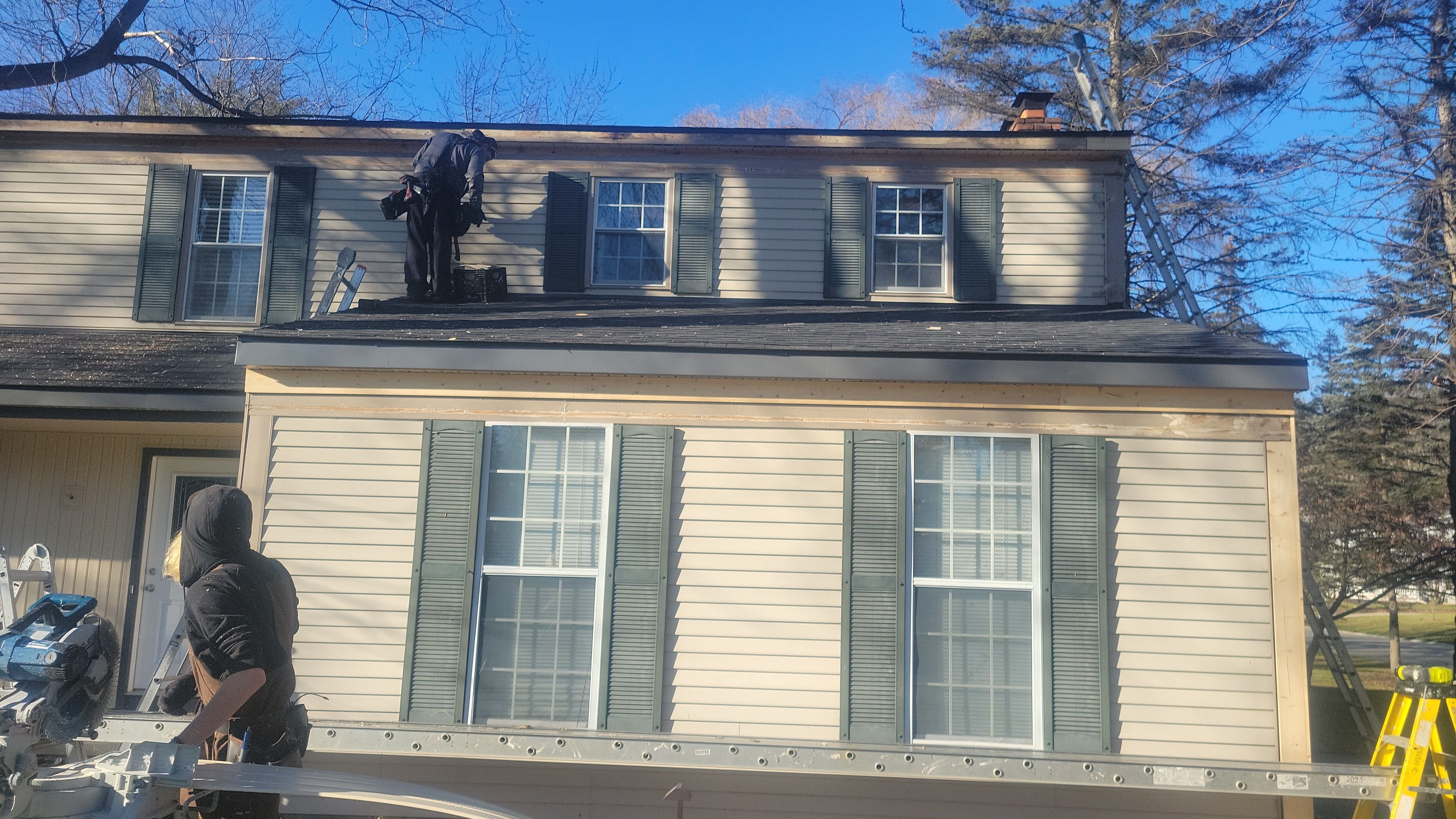 Roof Replacement using CertainTeed Landmark Pro by 180 Contractors