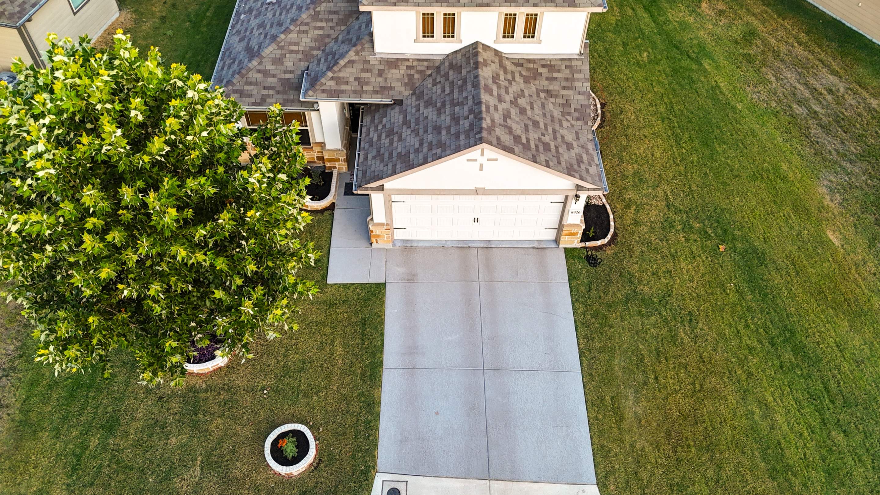 Fairways of Woodlake - San Antonio, TX by Hole In One Lawns, LLC