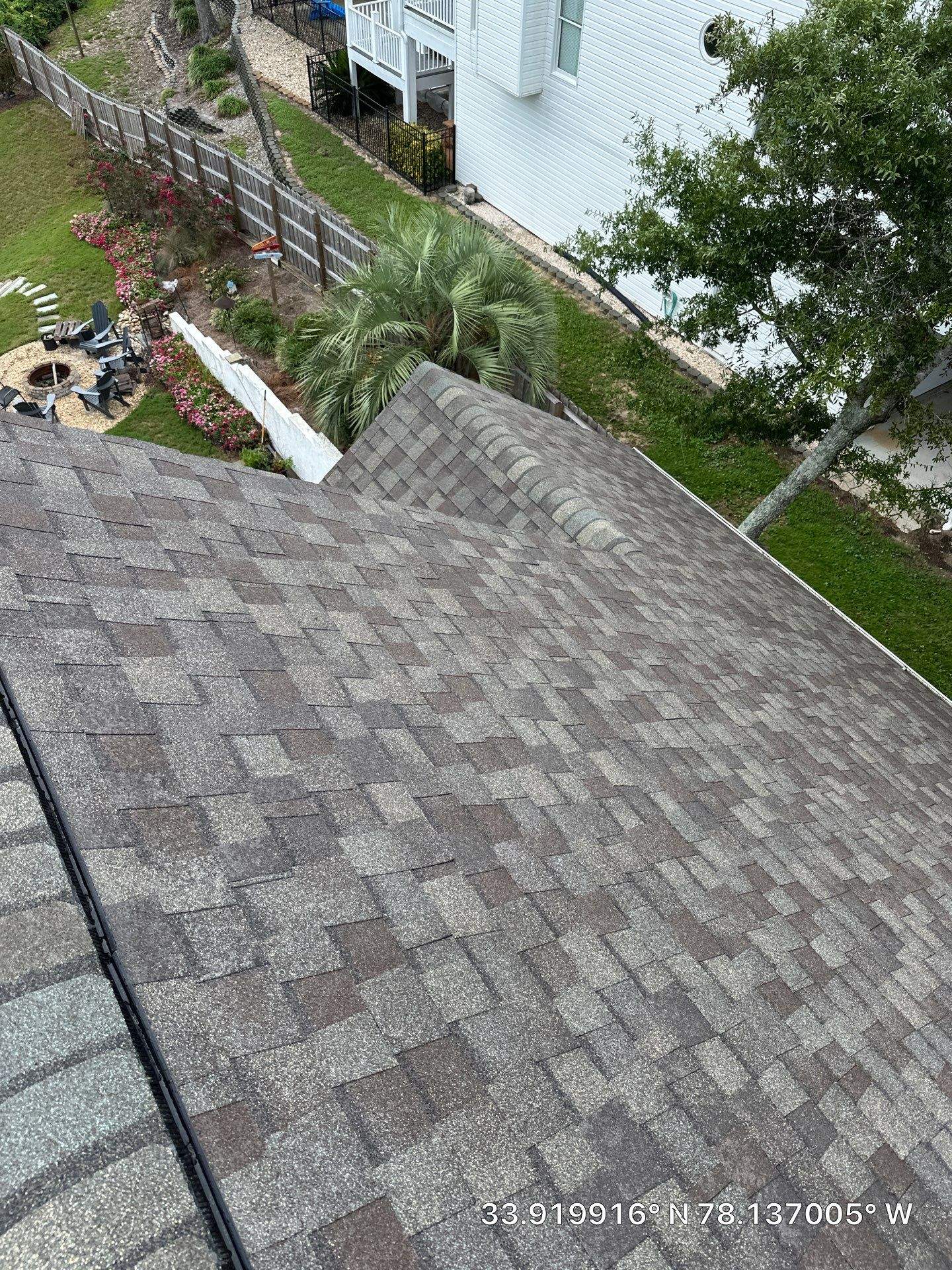 CertainTeed Landmark Weatheredwood Roof Replacement by RGR Construction and Roofing, LLC