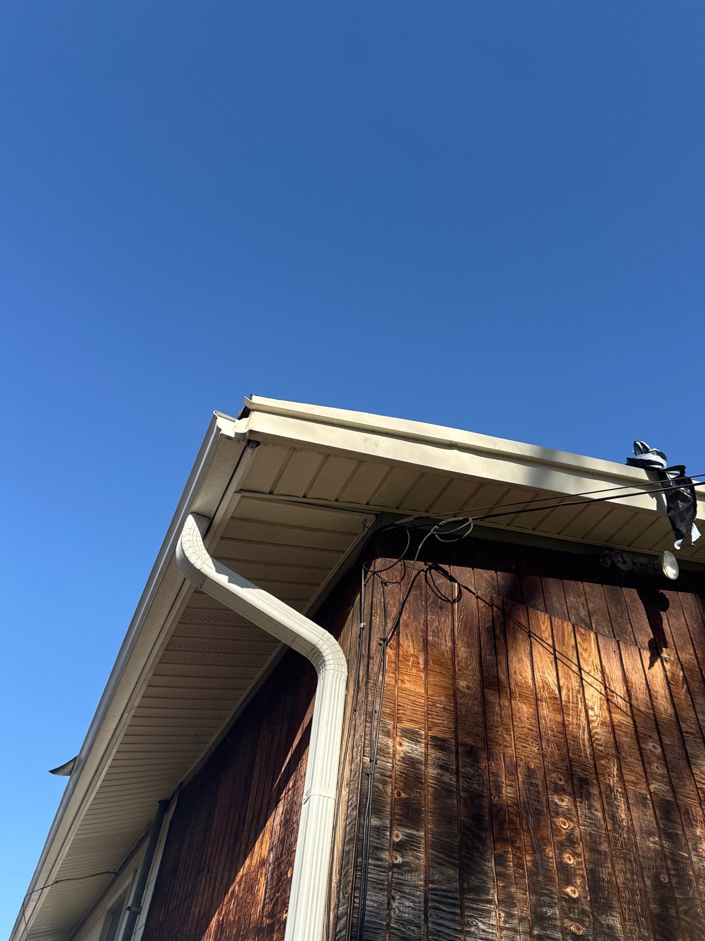 Residential Roofing Installation using IKO DYNASTY ROOF by EEC  Windows, Siding & Roofing 