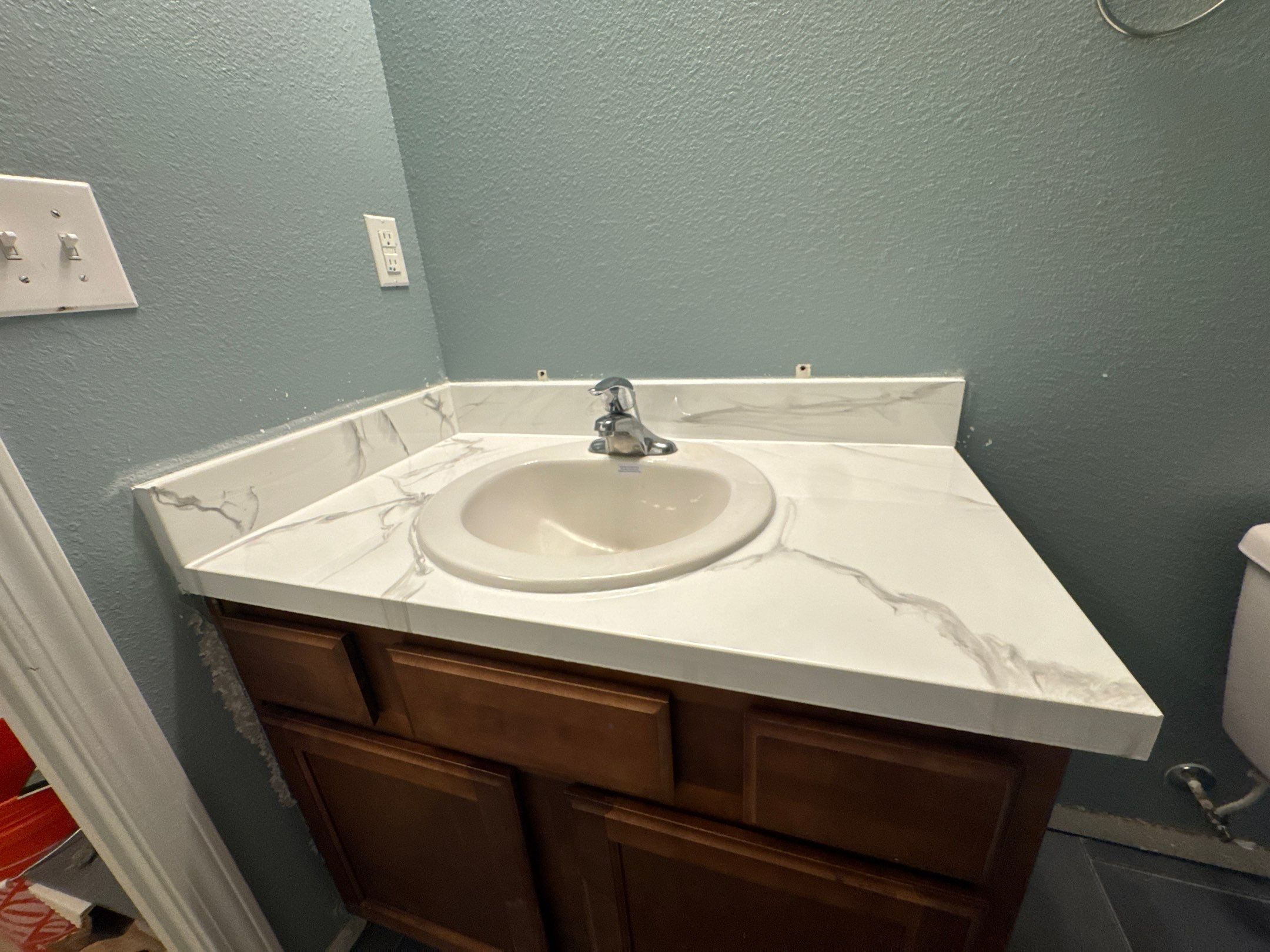 Tile Installation & Epoxy Countertop by Axtra Hand