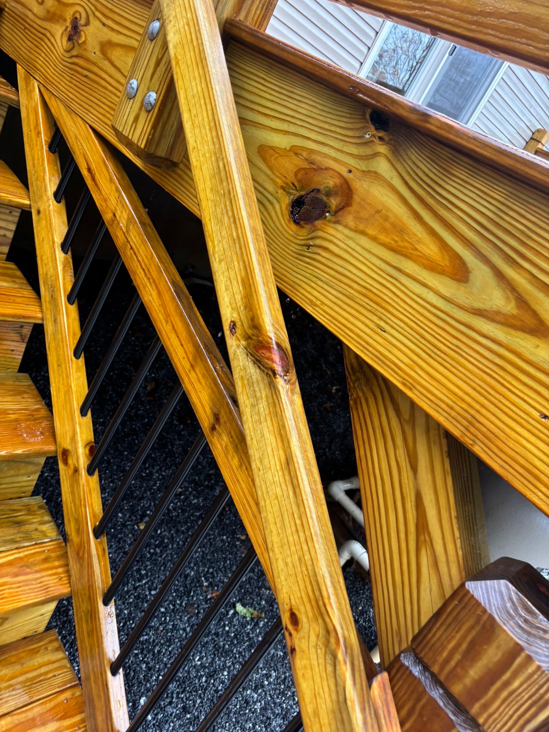 Wood Deck using Wood Sealant by DuraSeal