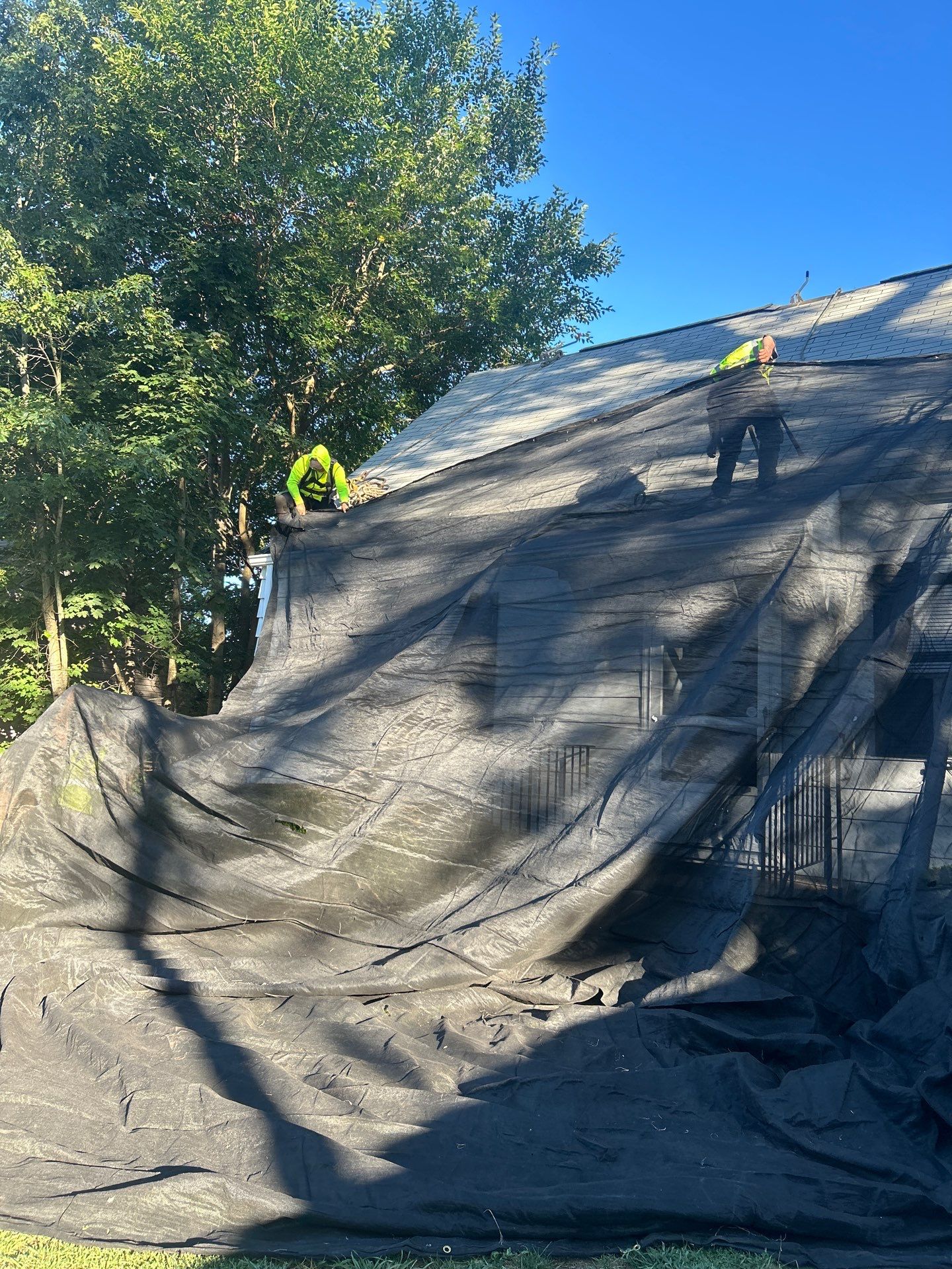 Owens Corning Duration: Onyx Black in East Hartford by Golden Shield Roofing