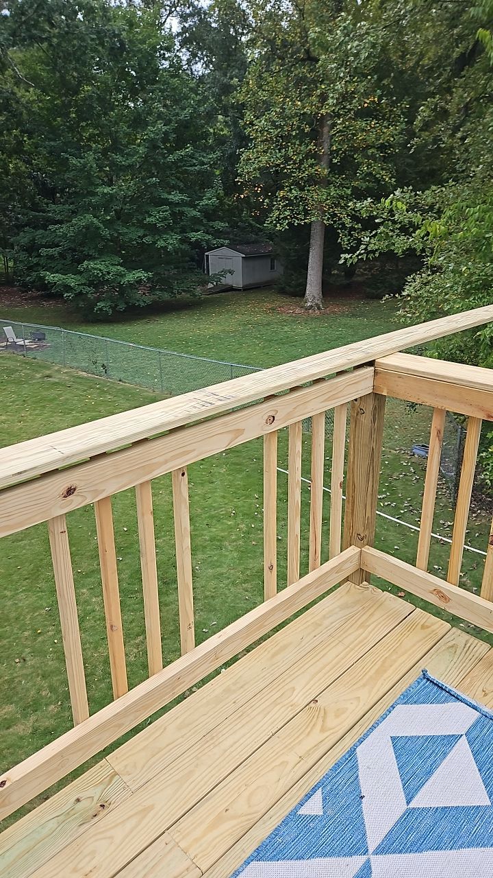 Windsor Blvd - Deck Installation by Pillar and Pine