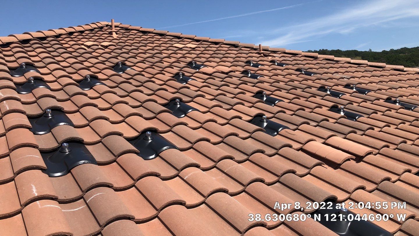 Solar Panel Installation using Solar Panels by Byers Enterprises 