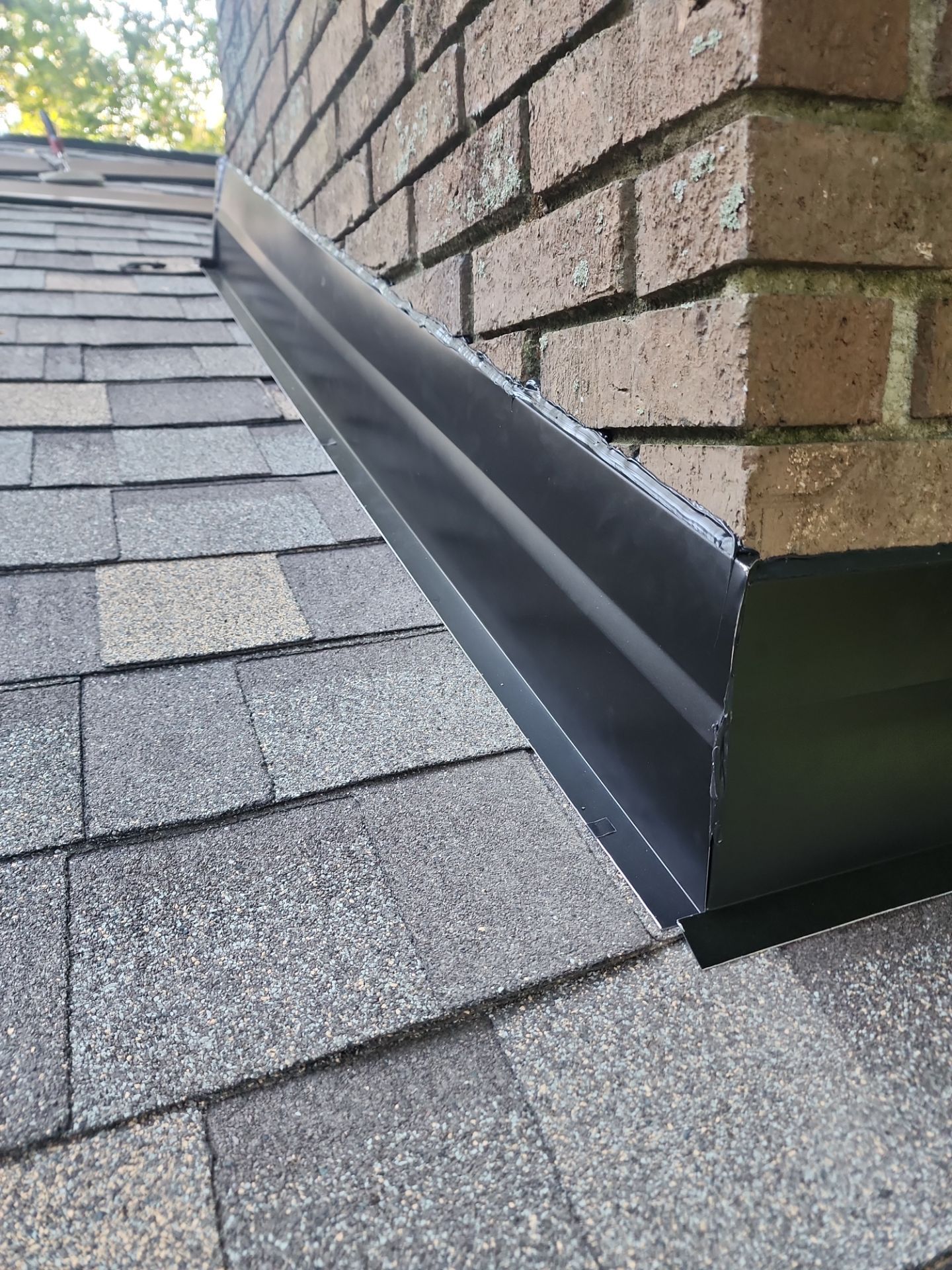 NEW ROOF WITH TRIM RESTORATION by Indigo State Roofing