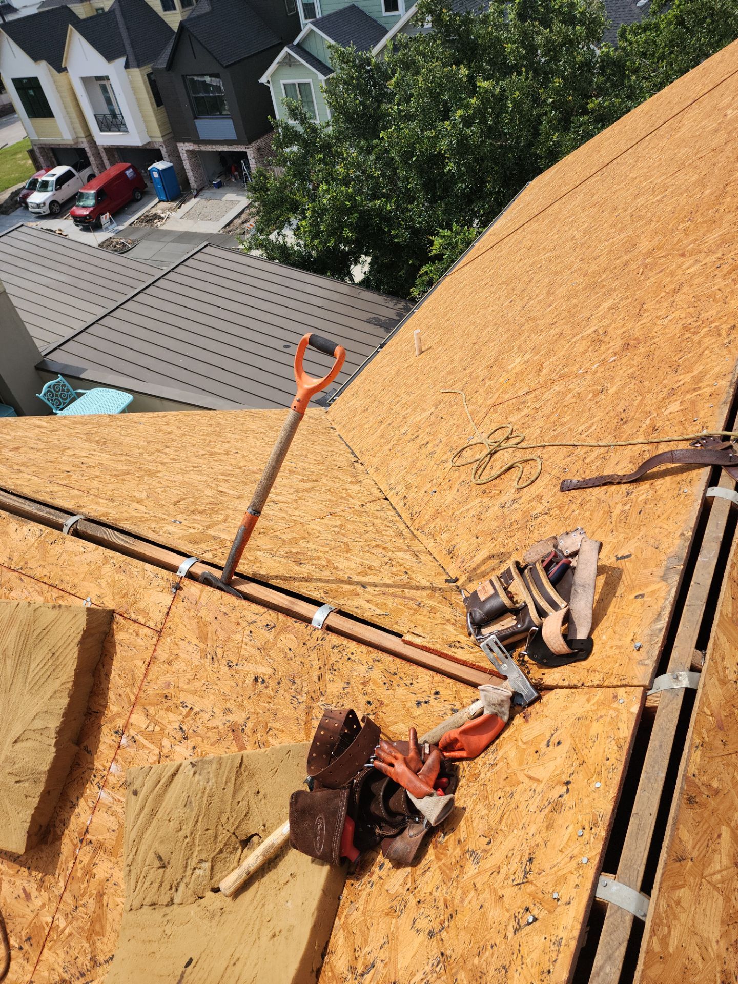 Residential Roofing Installation using Owen's Corning Duration (Lifetime) Shingles by Roof Repair Company