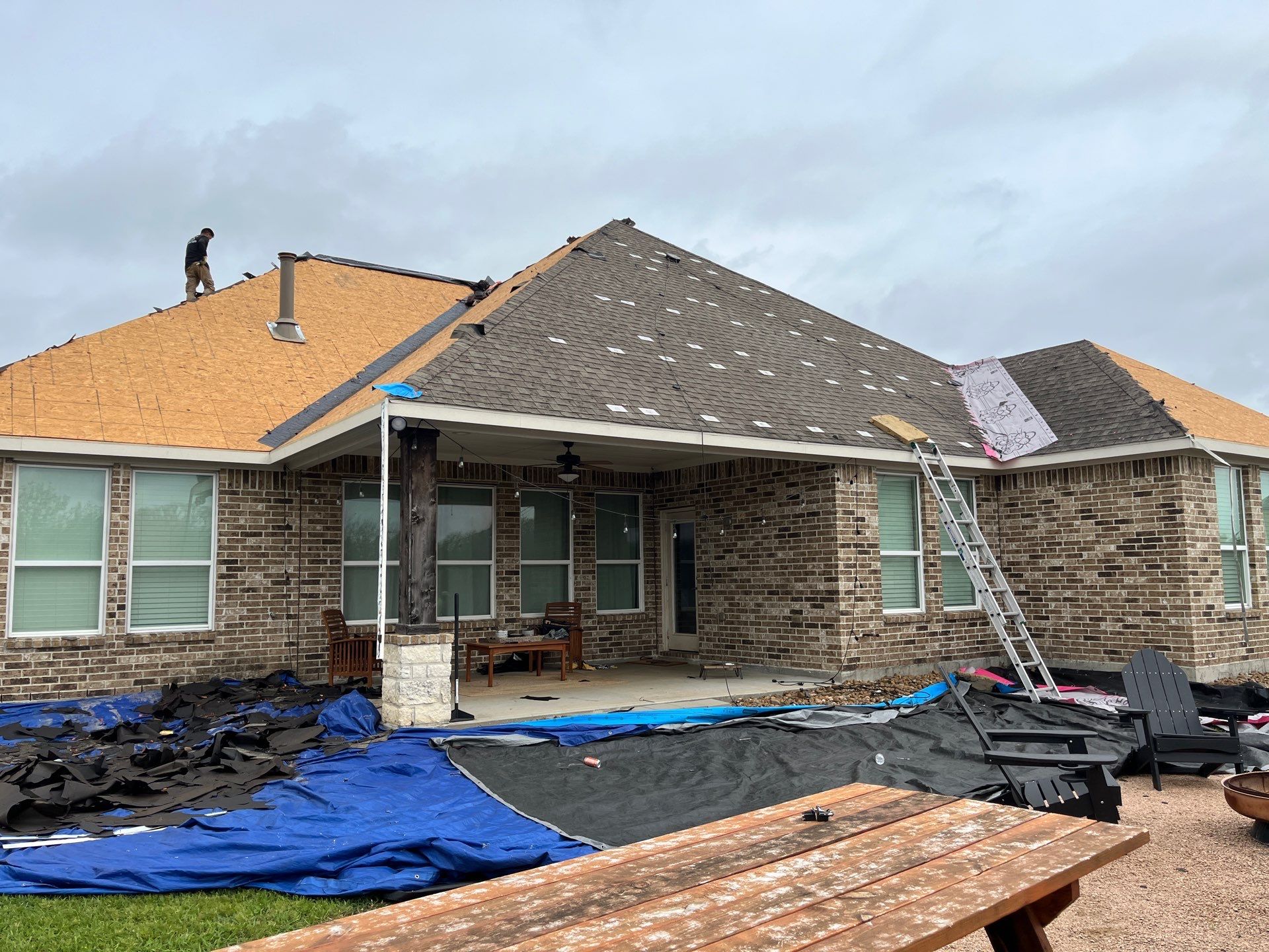 Hail Damage using Owen's Corning Duration (Lifetime) Shingles by Roof Repair Company