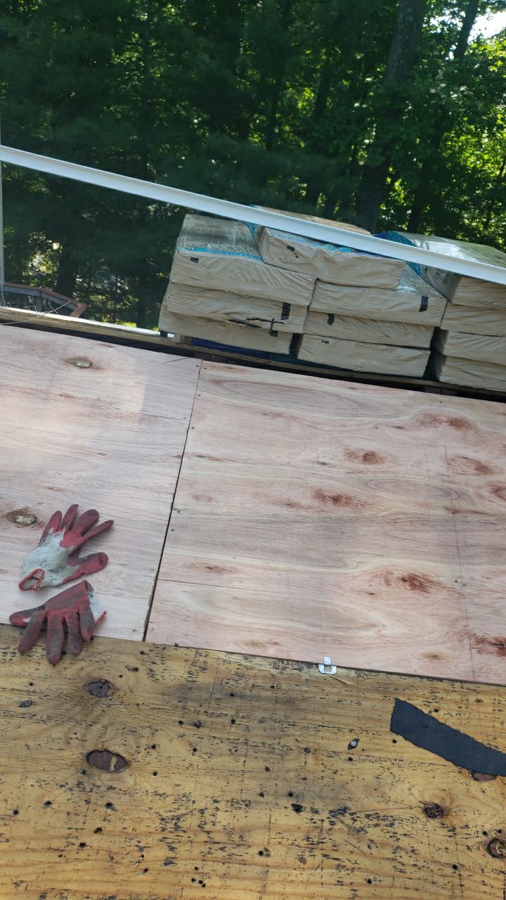 Springfield CertainTeed Landmark Weathered Wood Roof Installation by RM Banning, Inc.