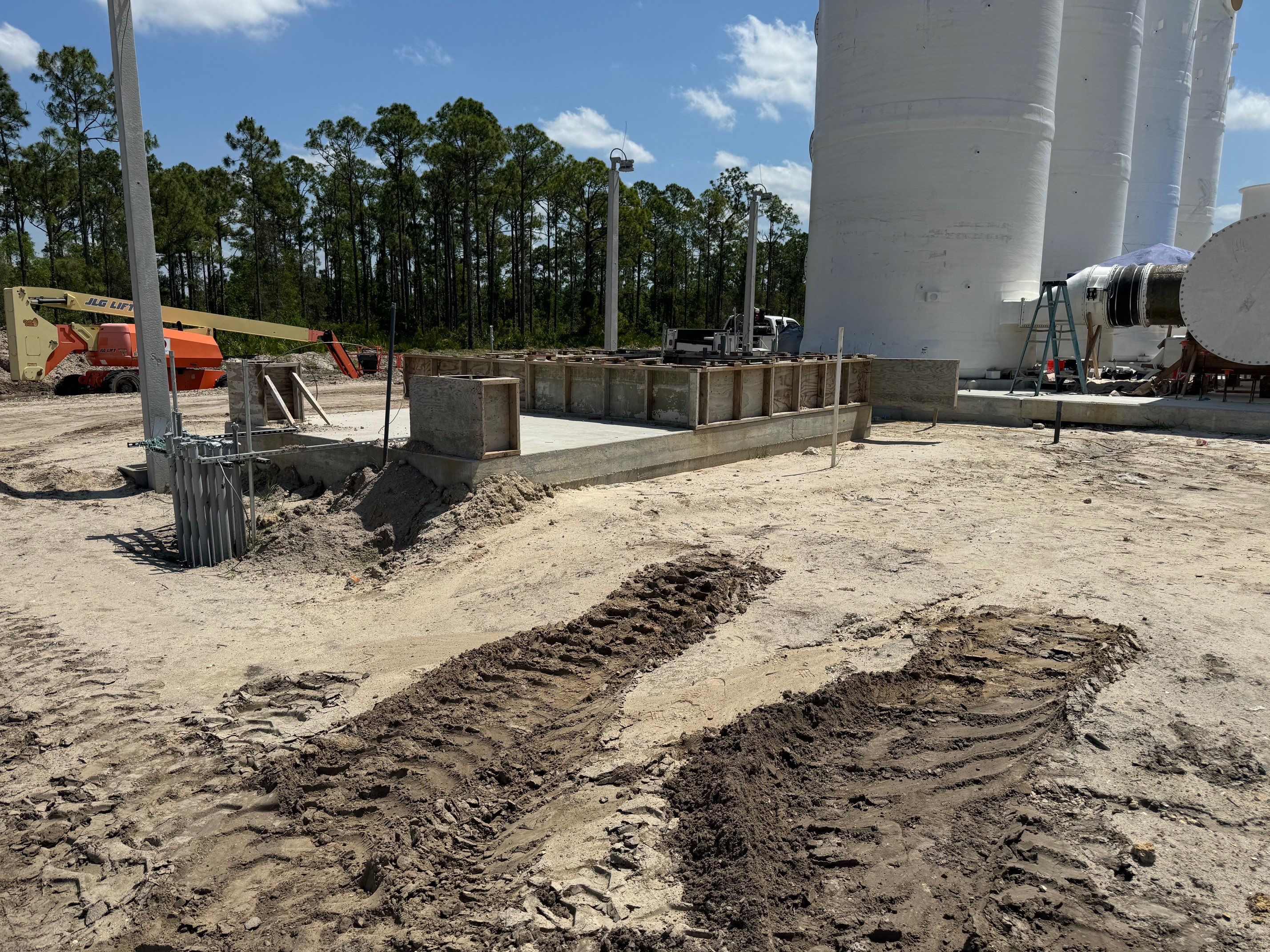 NORTH LEE COUTY EXPANSION by Southern Gulf Construction