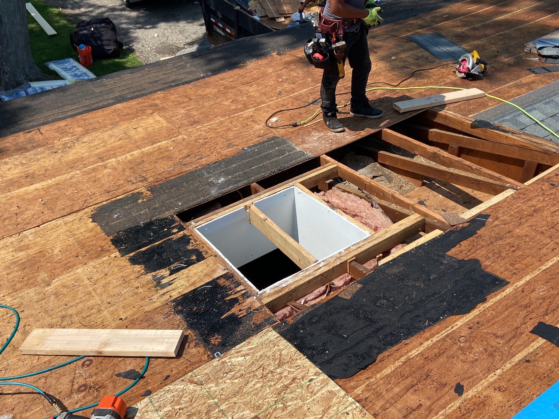 Roof Replacement using CertainTeed Landmark by 180 Contractors