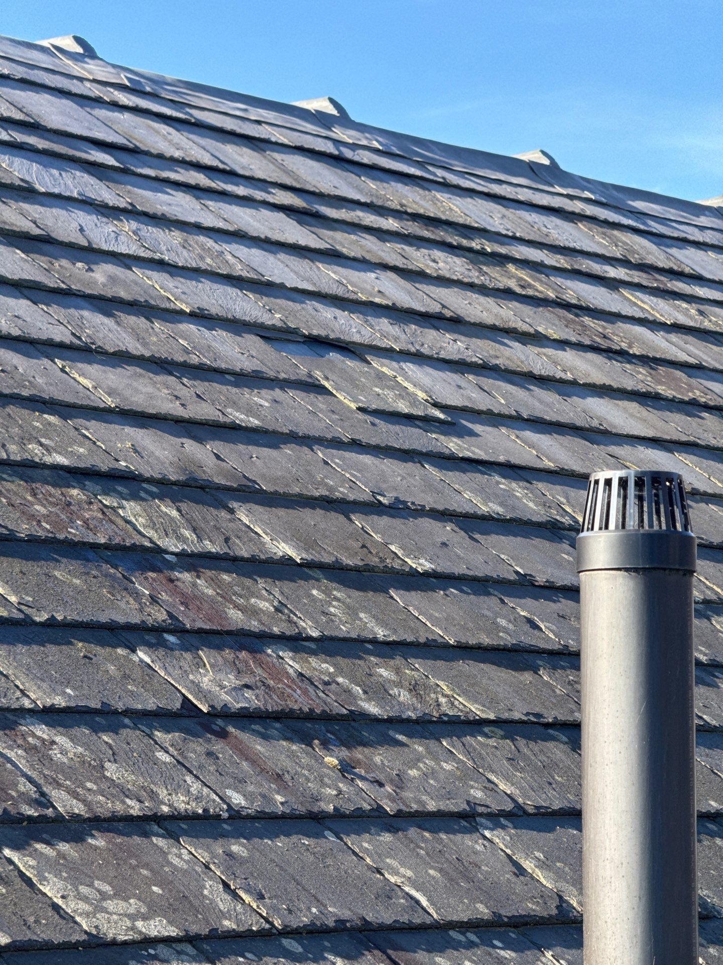 Render and Roof clean using Softwash Equipment by Ges Exterior Cleaning ltd
