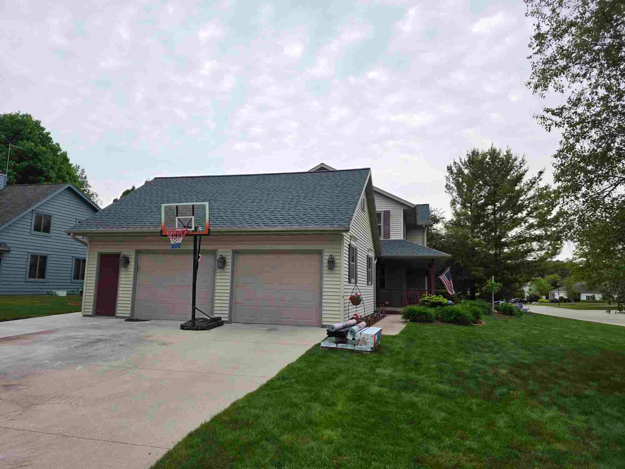 Sunny day Roofing for Sonny !  by Gellings Roofing and Siding LLC