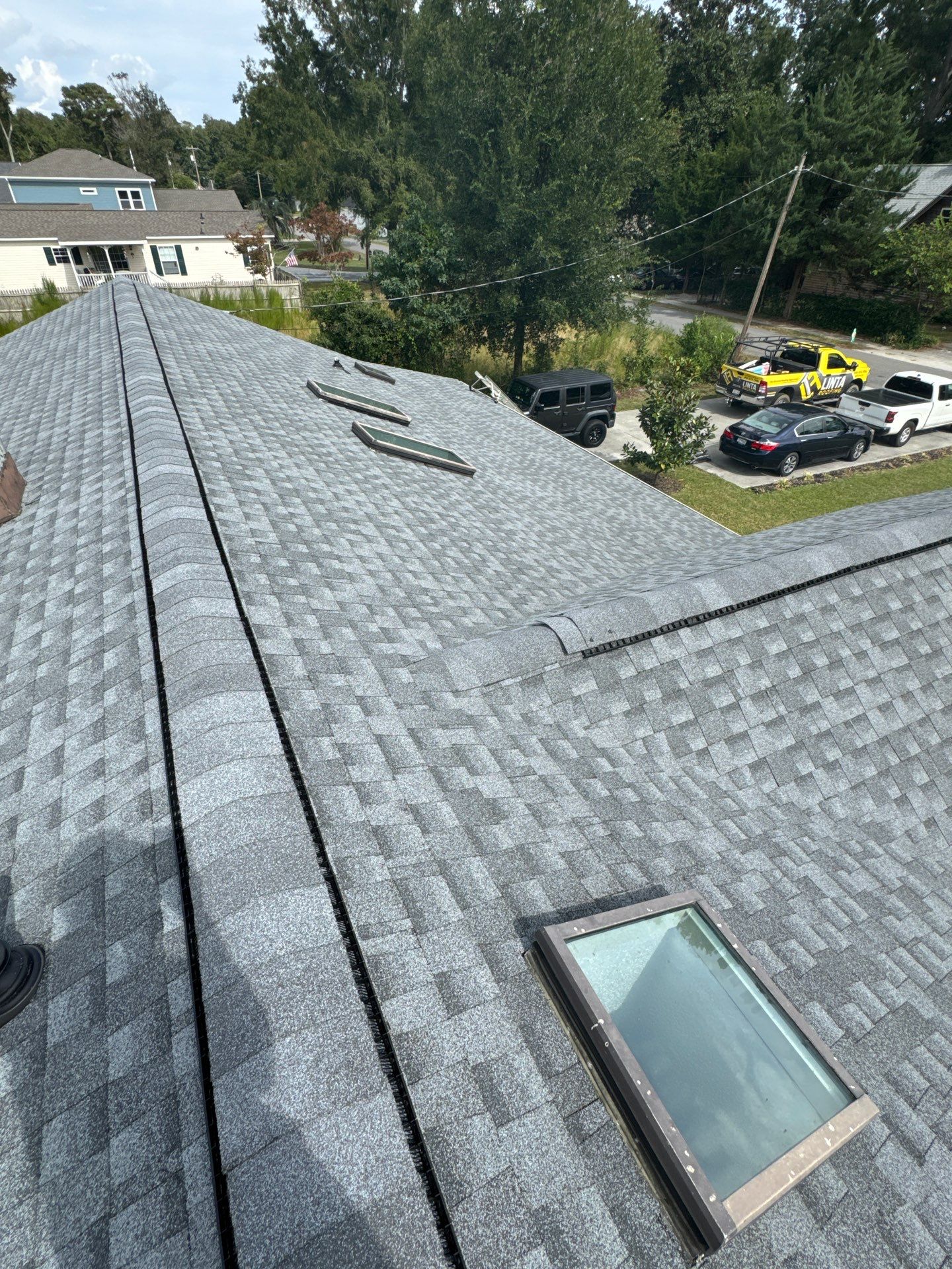GAF HDZ - Oyster Grey by Linta Roofing