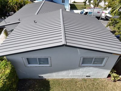 Replacement of roof-Miami, FL
