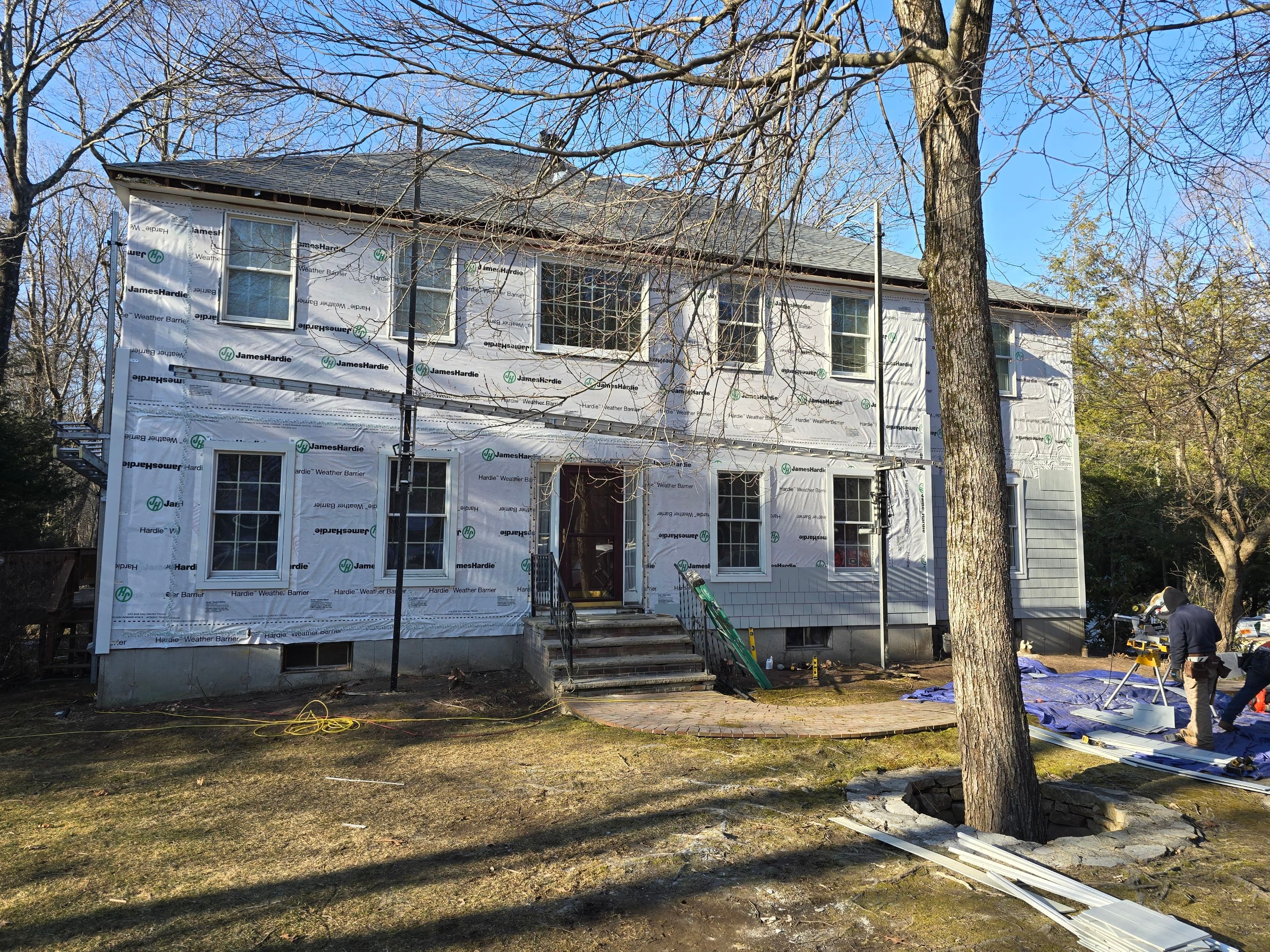 Siding and roof replacement in Framingham, Ma by UBrothers Construction