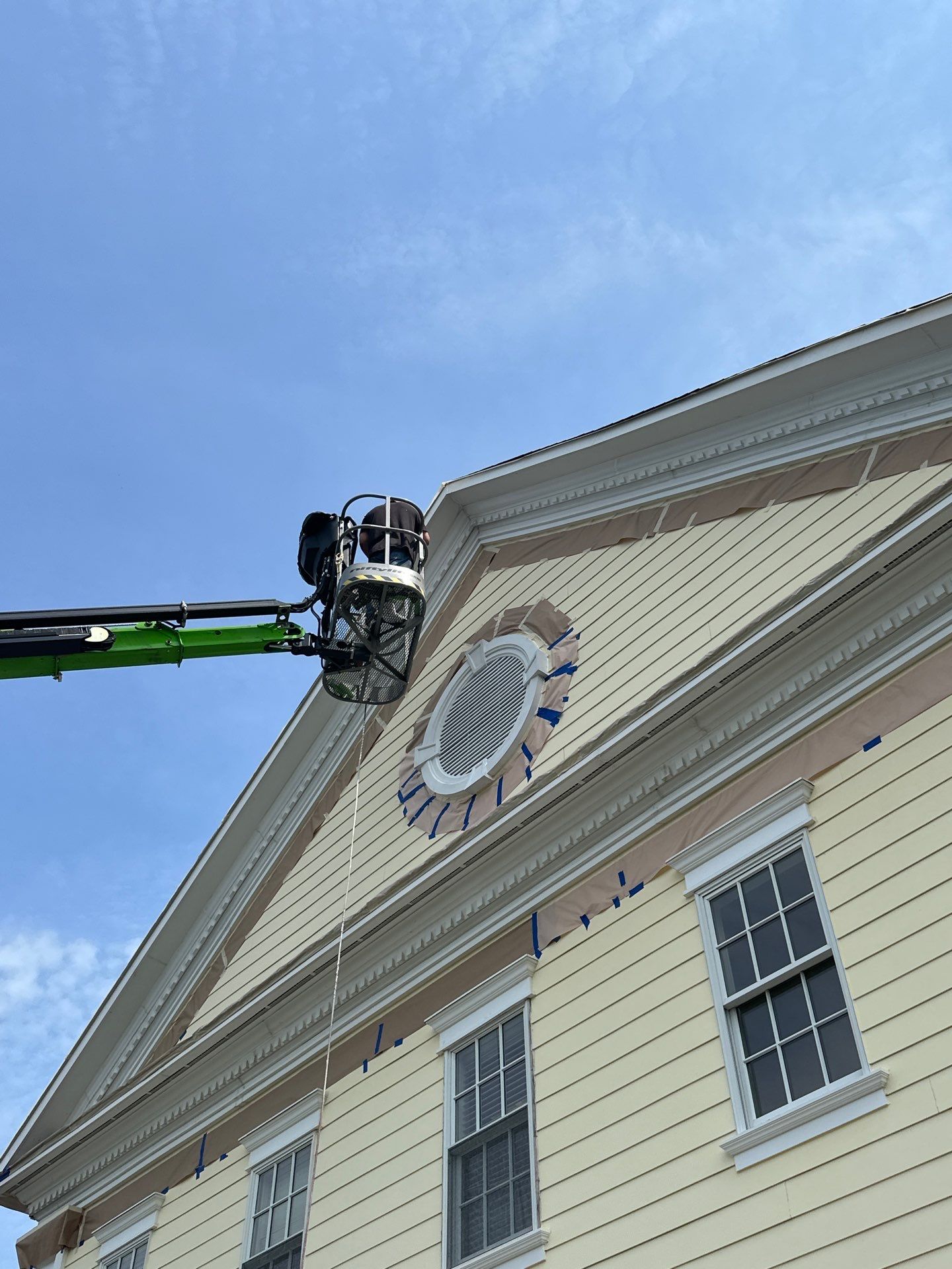 Commercial Exterior Painting Services for Mainstreet Bank in Leesburg, VA by My Painter 