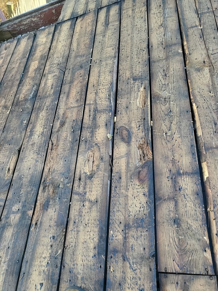 ATLAS PINNACLE COLOR: WEATHERED WOOD DRIP EDGE: MUSKET BROWN by Eagle Eye Roofing