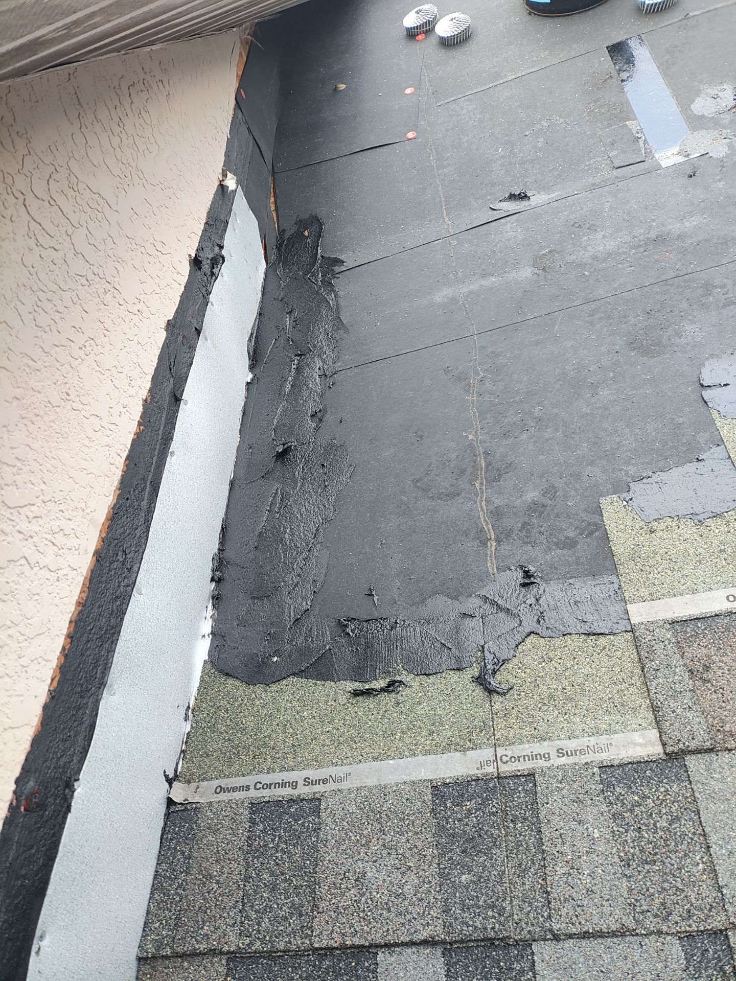 Roof Replacement in Lithia, FL by Shingle Masters Roofing