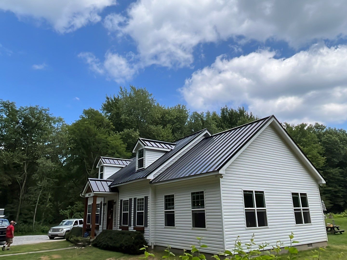 Standing Seam Metal - Black by RoofX 