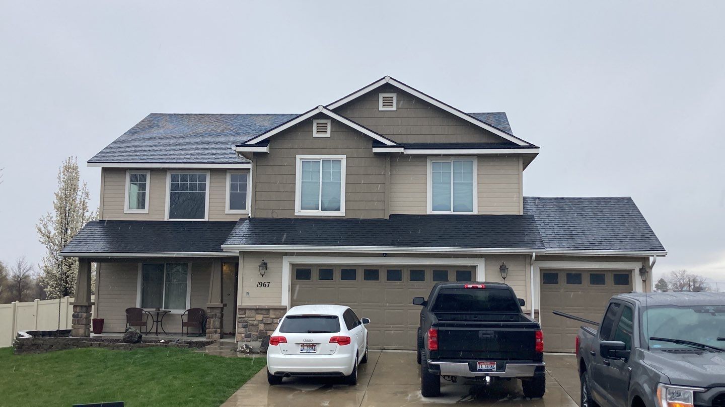 Residential Roofing Installation in Kuna Idaho using Owens Corning by ID Roofing LLC