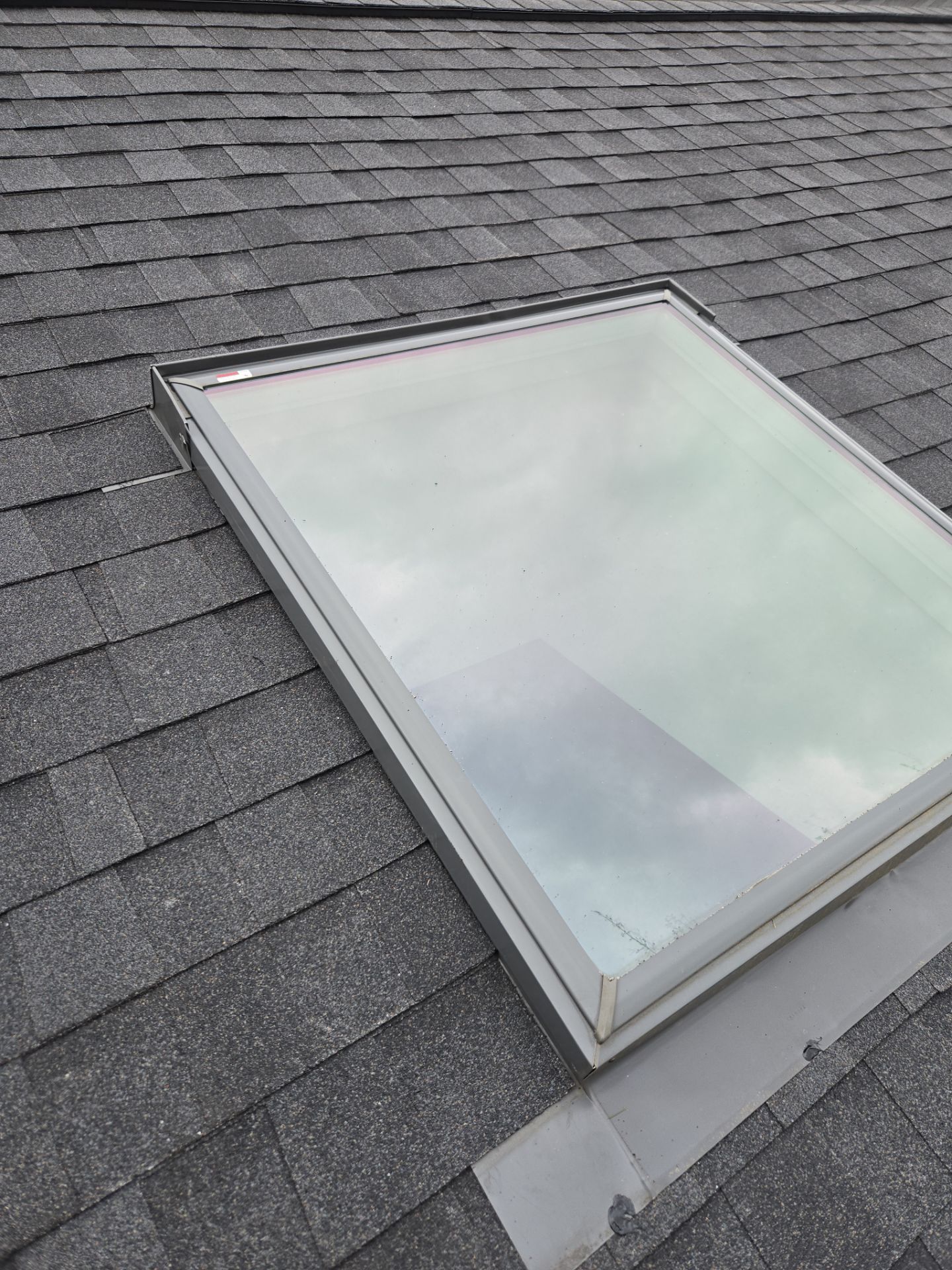 Atlas Pinnacle, Black Shadow, Drip Edge, Color, White by Eagle Eye Roofing