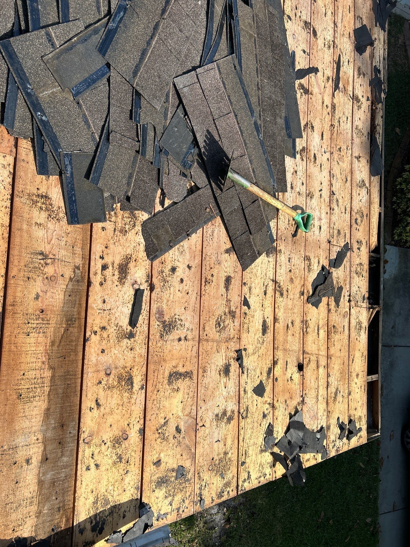 Project in St. Petersburg 33710 by Mitchell Roofing Company LLC 