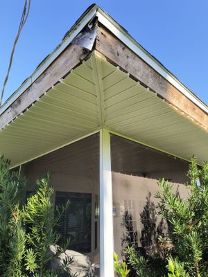 Aluminum White Soffit Installation in Sarasota FL