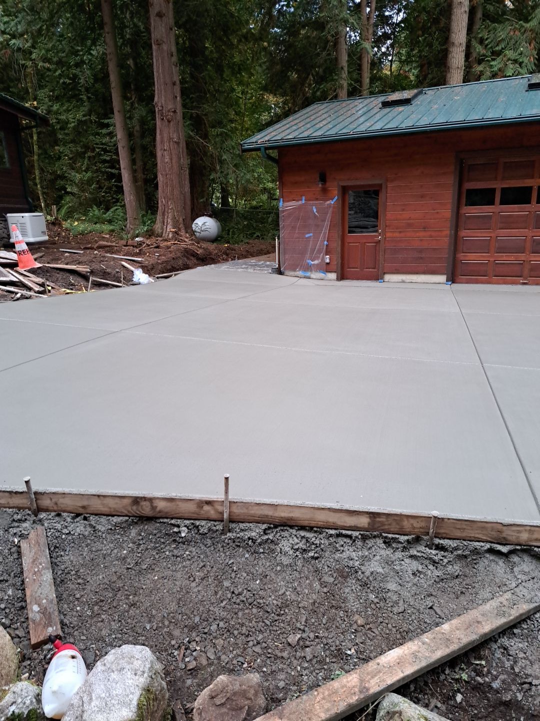 Pia | Custom Concrete Driveway, Walkway & Floating Steps by Jireh Asphalt & Concrete Inc 