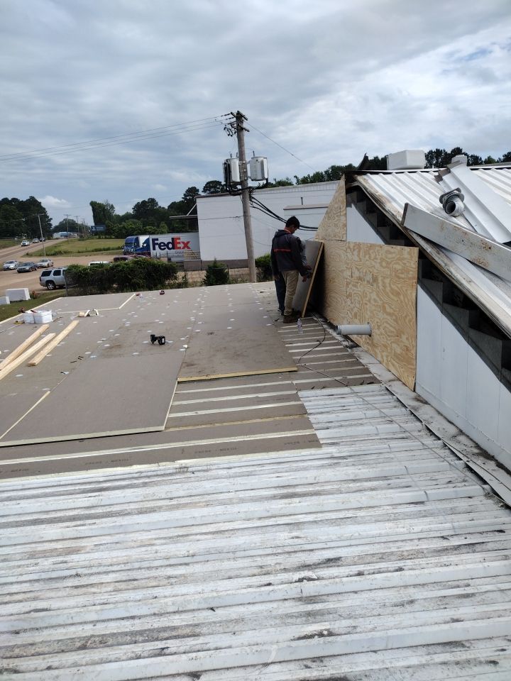 Office Building in Magnolia by Hostetler Roofing
