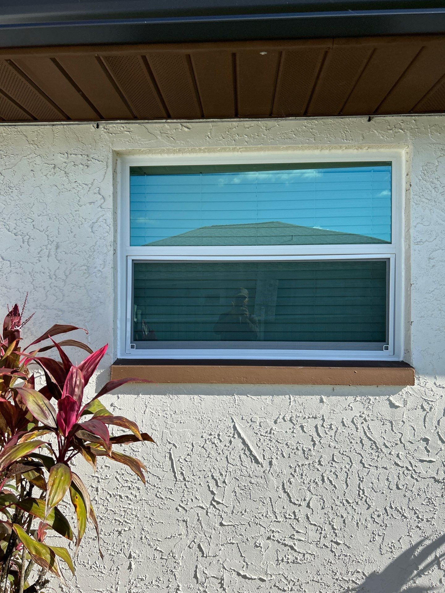  Eze Breeze porch enclosure, CGI Windows and doors  by Windows For Life 