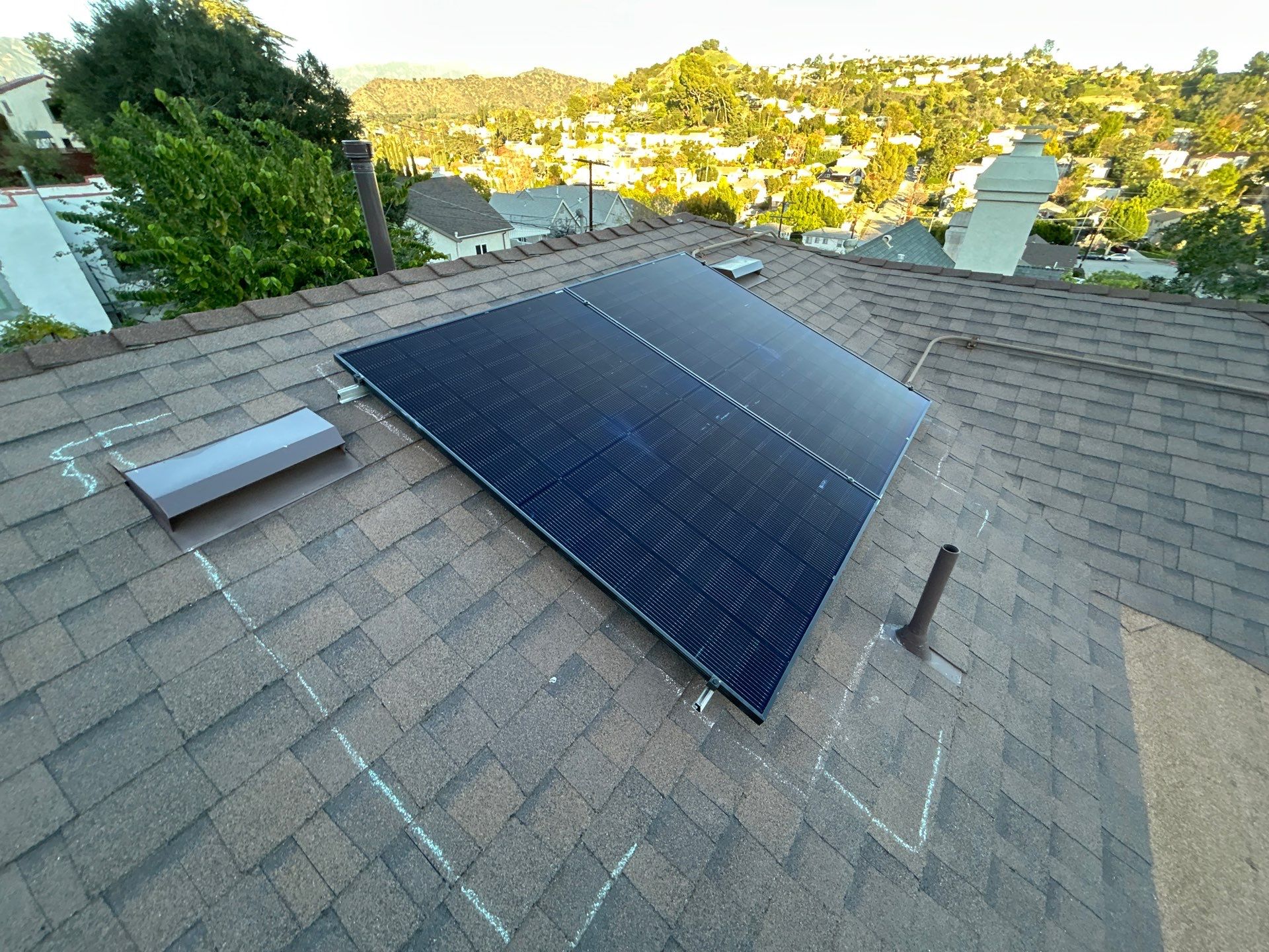 Los Angeles Residential Solar Panel Installation with Enphase Microinverters by AWS Solar