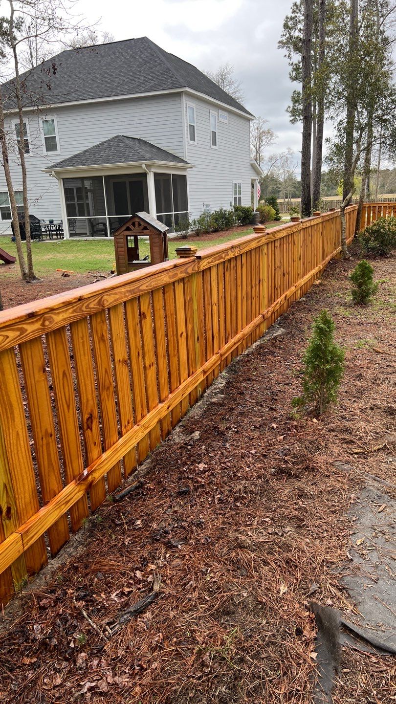 Fence using Wood Sealant by DuraSeal