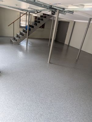 Garage Floor Coating using Briar