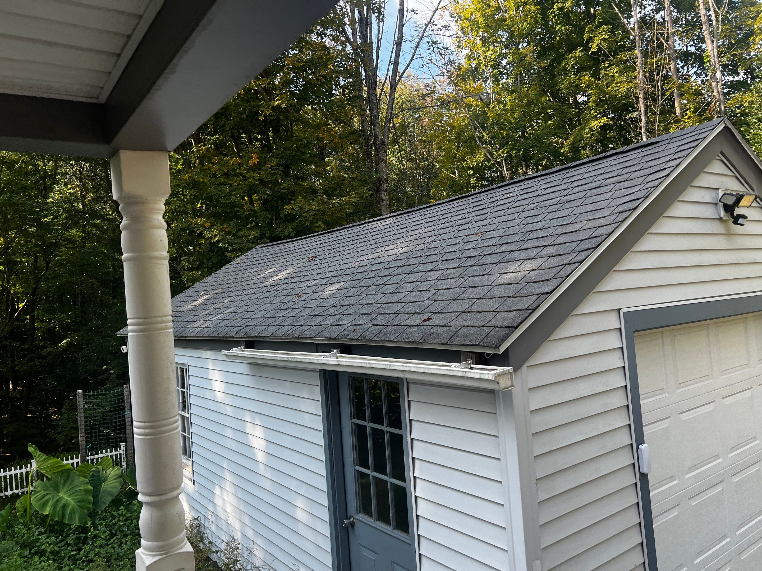 Complete Exterior Renovation Featuring Owens Corning Shingles and Vinyl Siding by Tall pine roofing