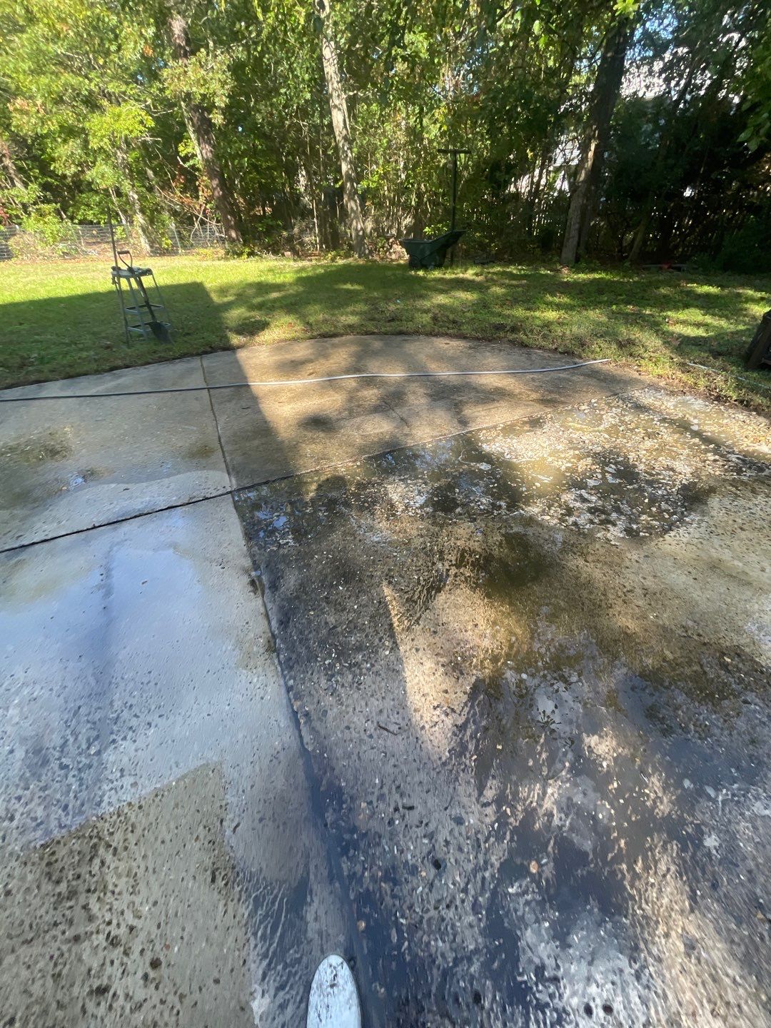 Concrete Cleaning by SJ Exterior