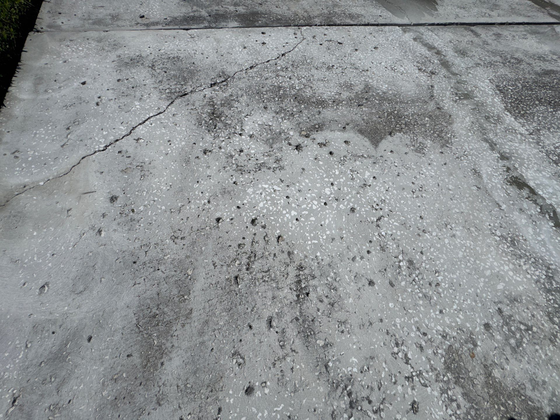 Before and After Speaks for Itself 💪 by Performance Floors & Coating