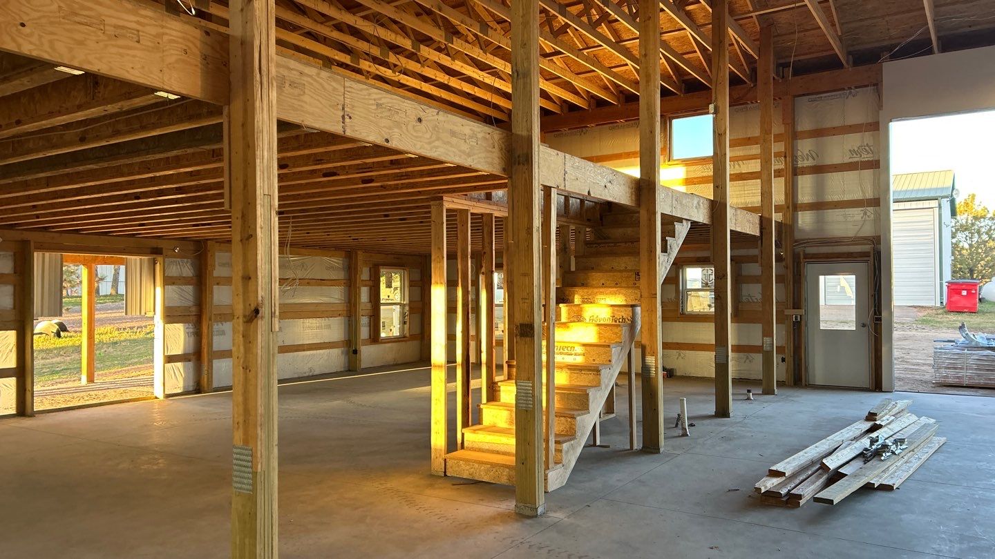 115'X50'X17' Shop  by Prism Builds