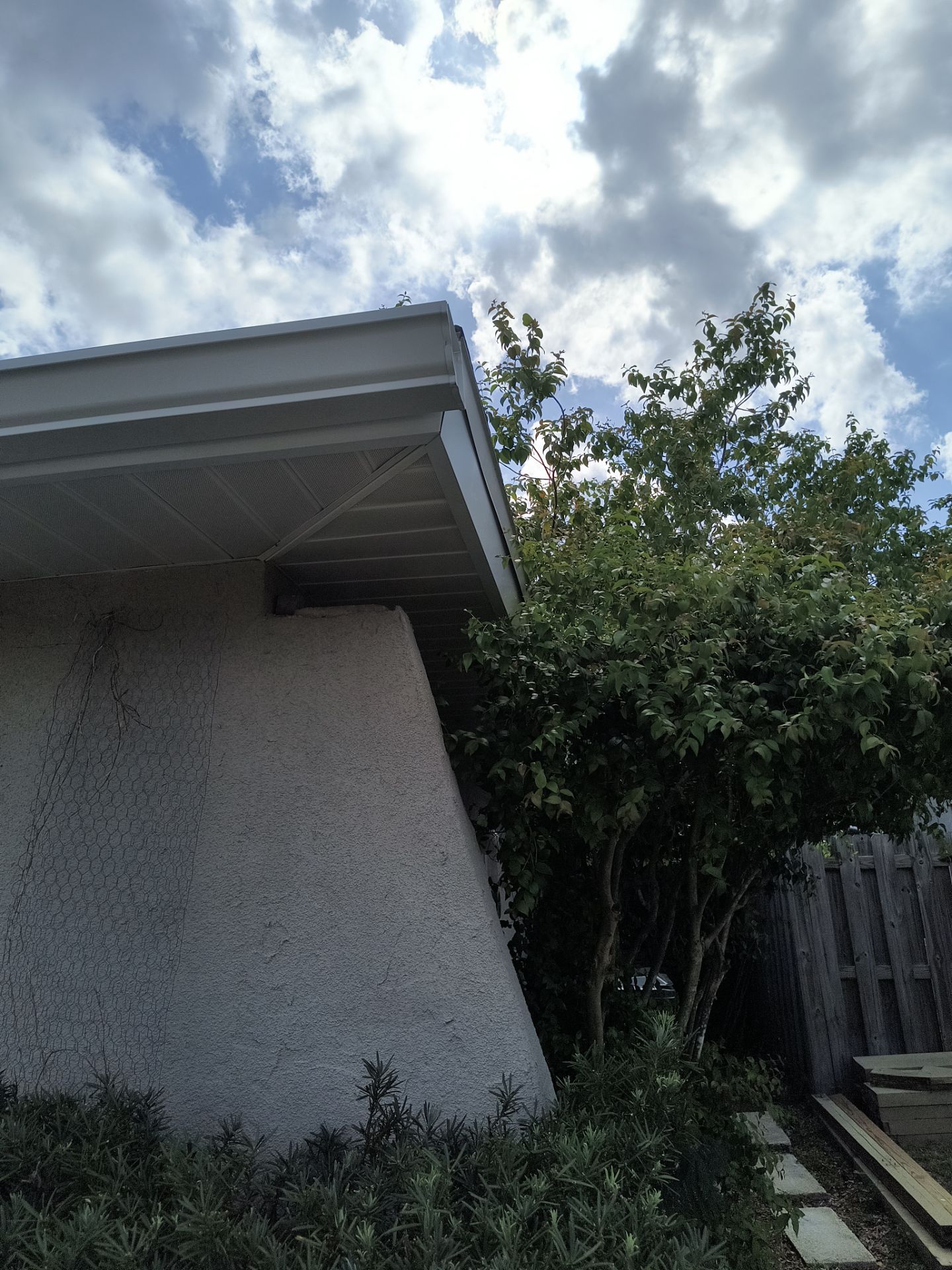 White 6-Inch Seamless Gutters in Sarasota FL by Gutter Professors