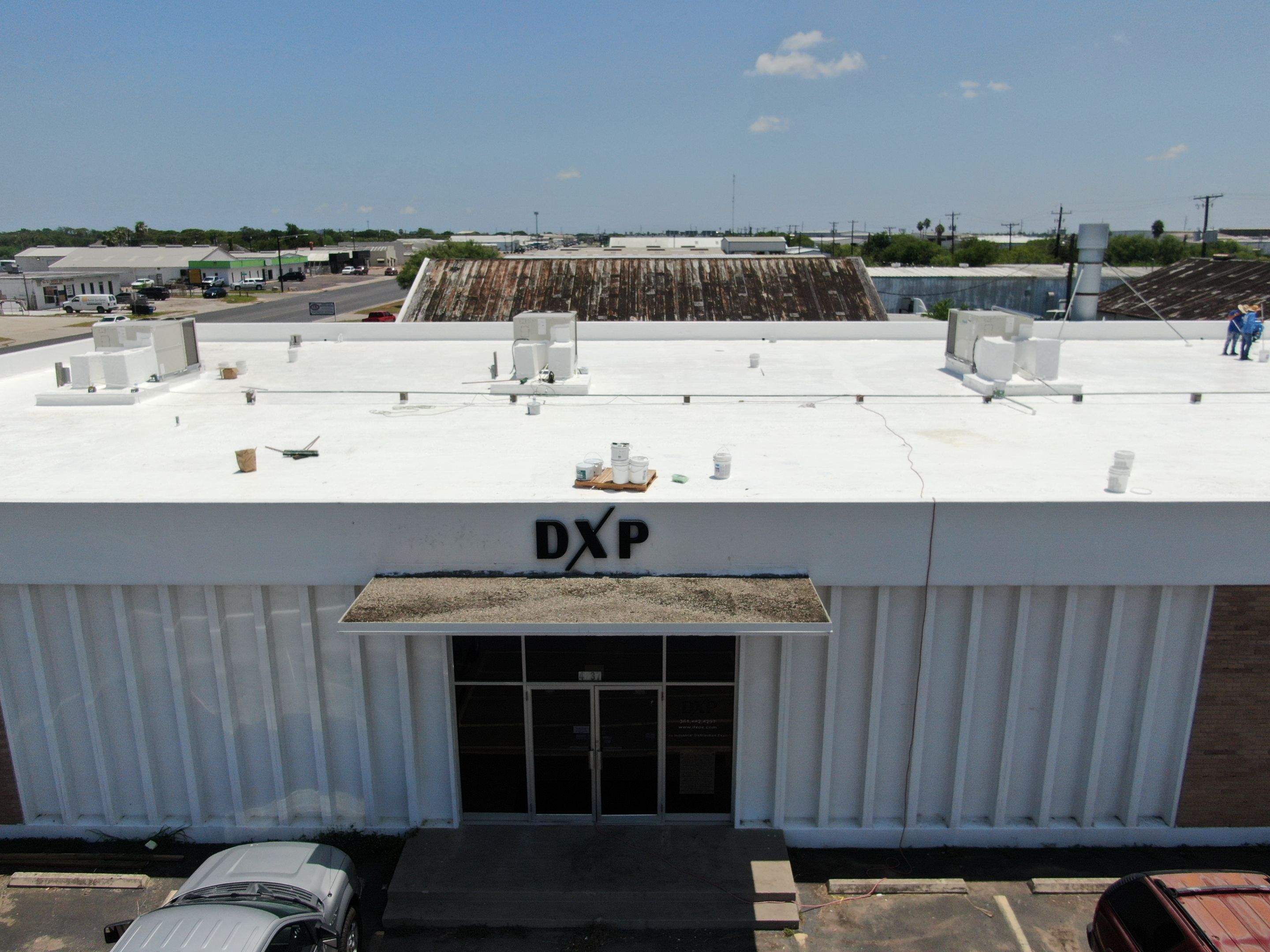 Dirty leaking Gravel Roof by Bayfront Roofing and Construction