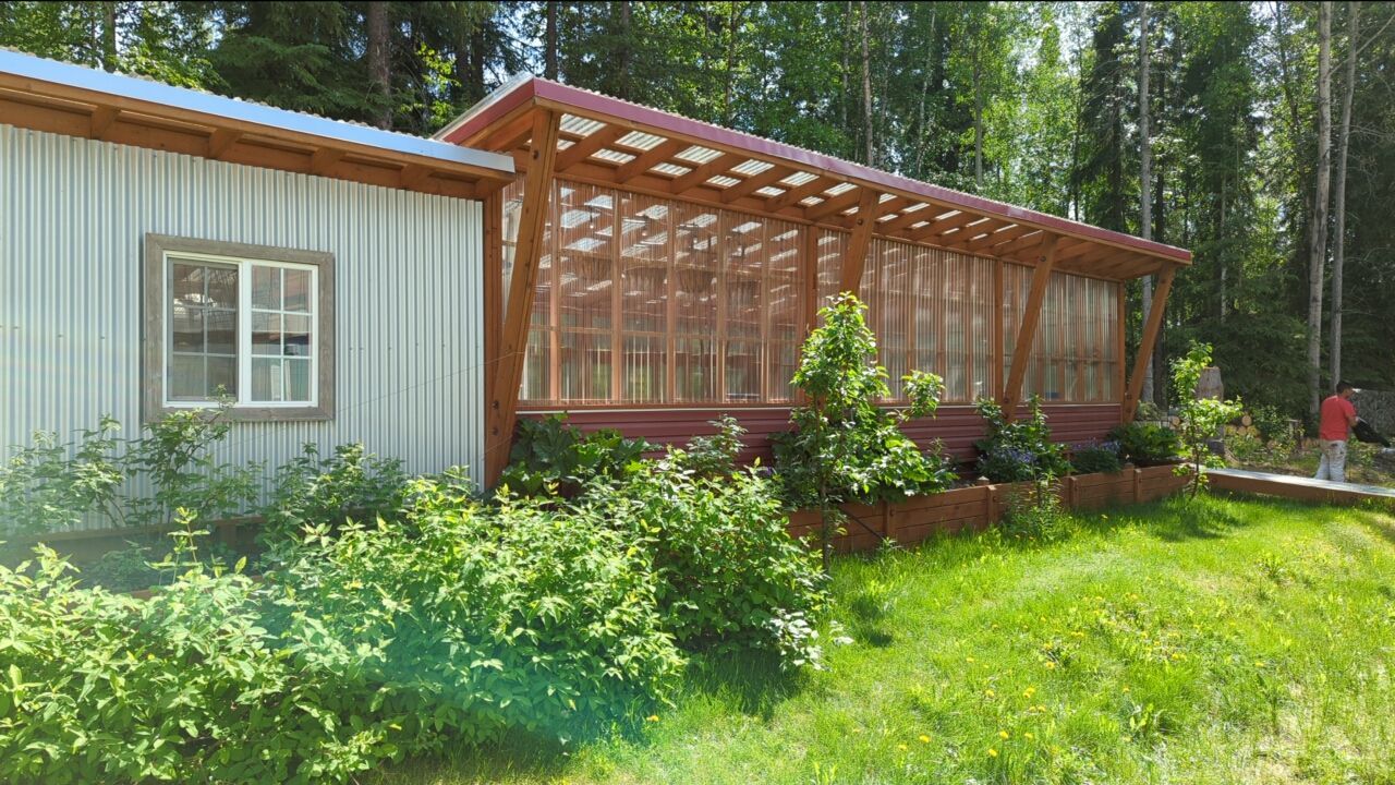 Beautiful Exterior Refresh by Midnight Sun Painting