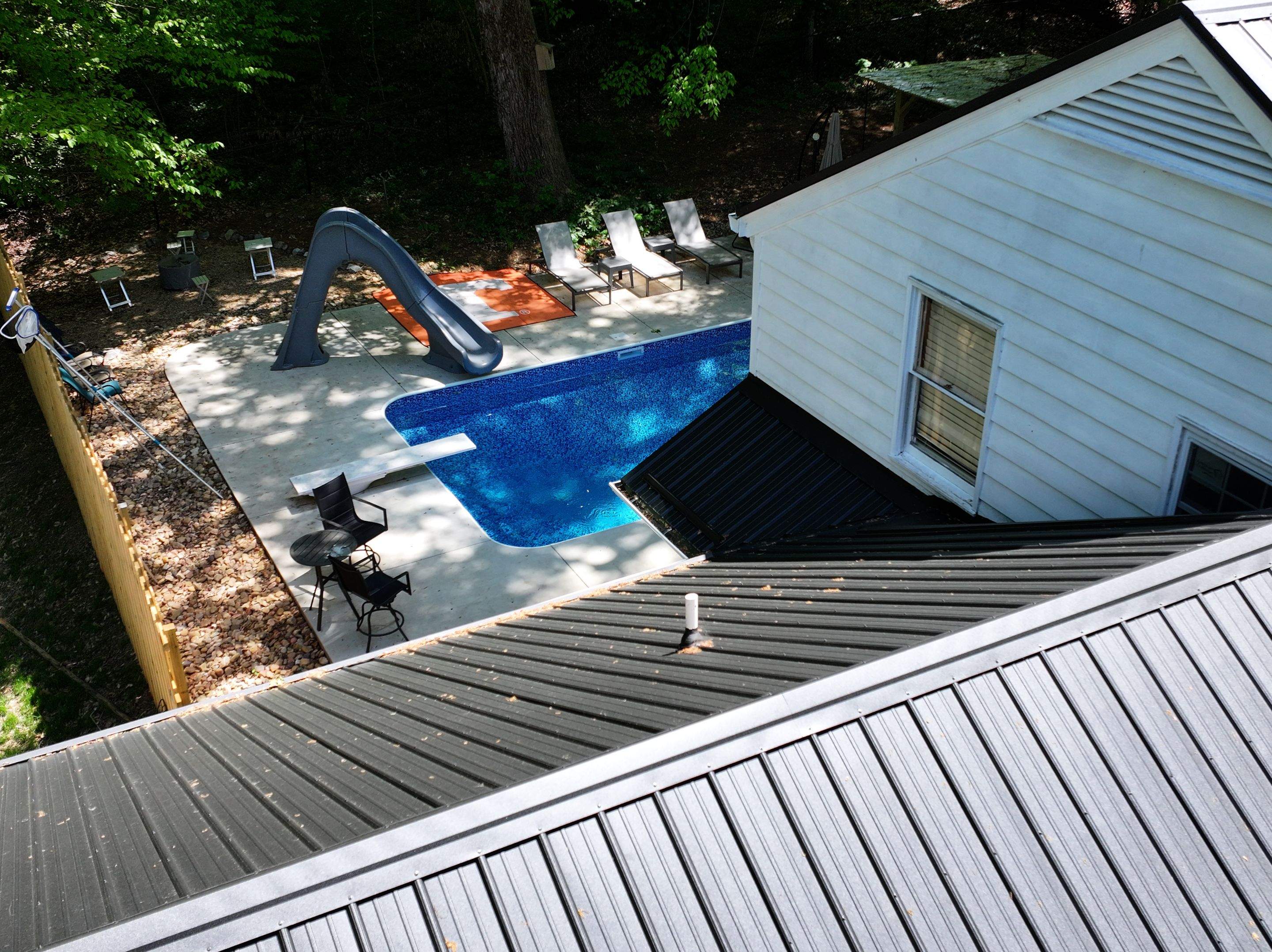 Pipkin Residence by Omnia Roofing