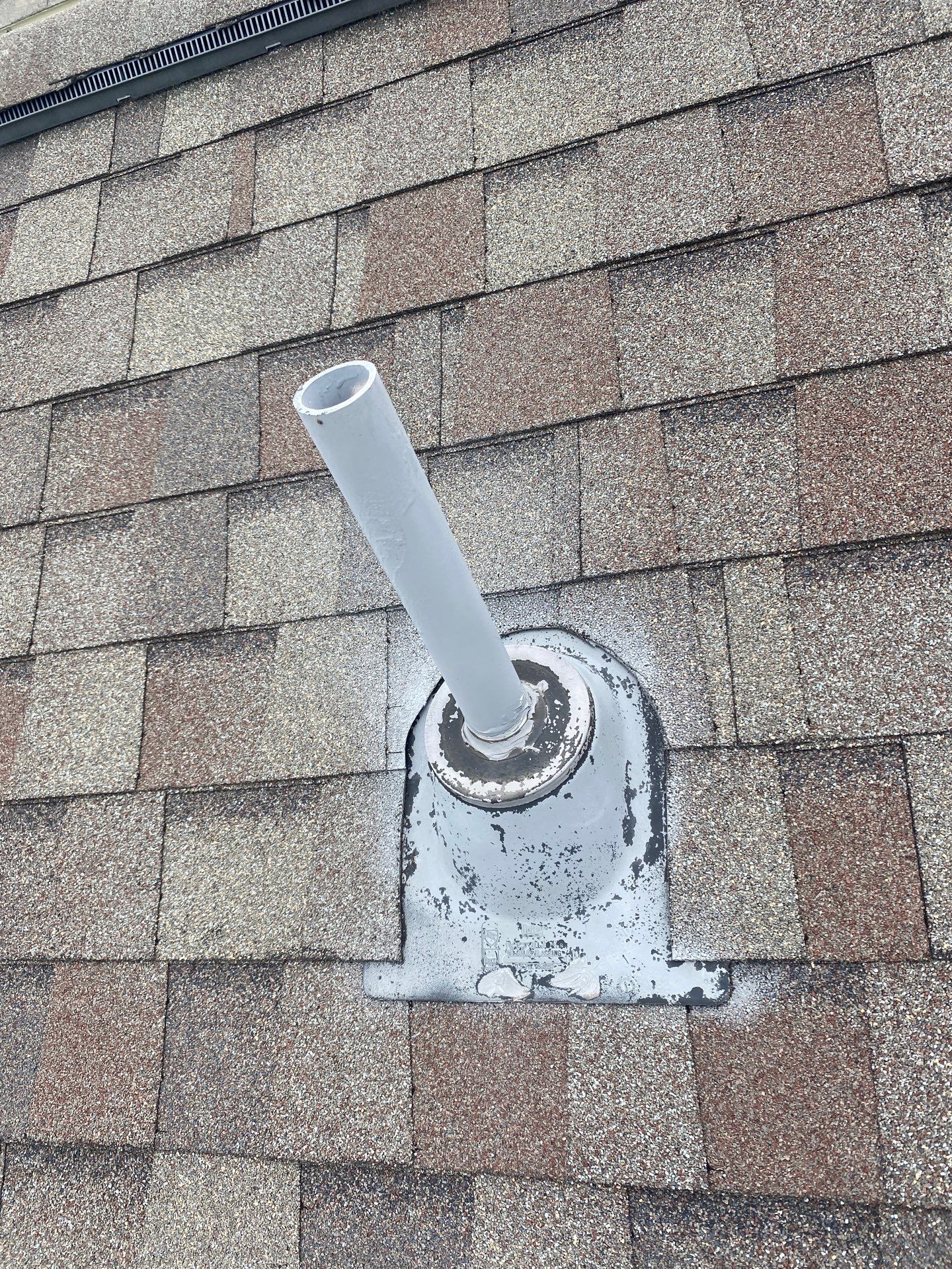 Hail Damage using Owen's Corning Duration (Lifetime) Shingles by Roof Repair Company